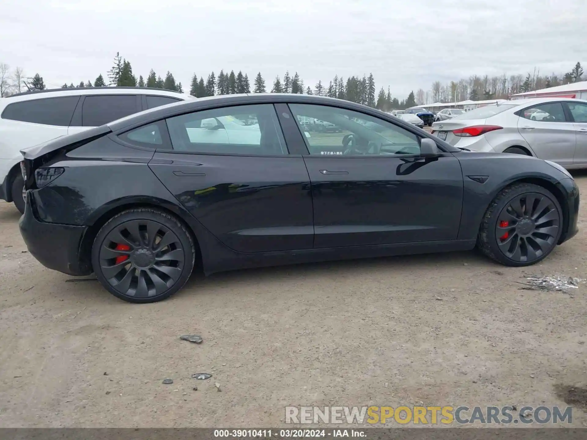 13 Photograph of a damaged car 5YJ3E1EC1NF348468 TESLA MODEL 3 2022