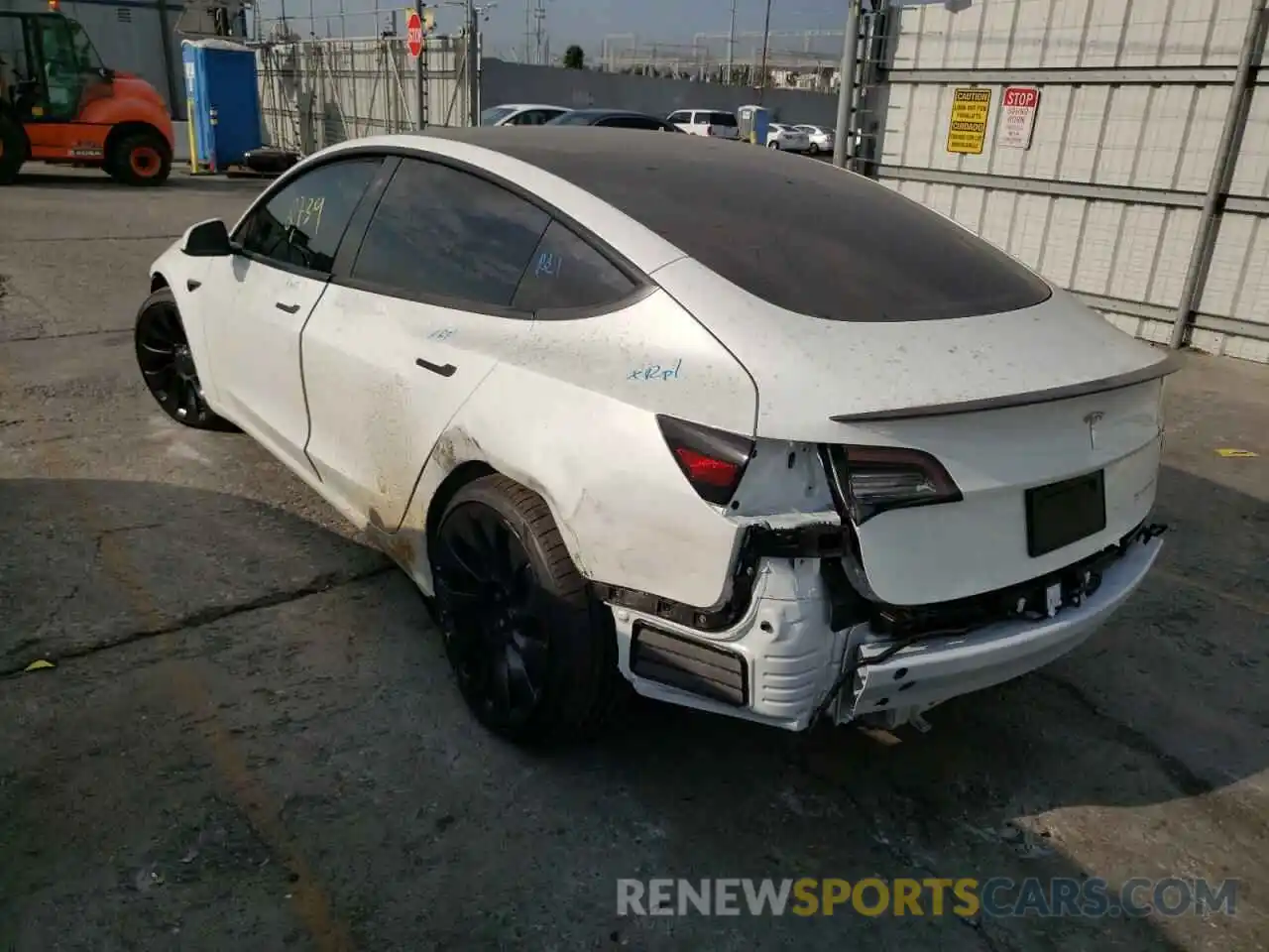 3 Photograph of a damaged car 5YJ3E1EC4NF298682 TESLA MODEL 3 2022