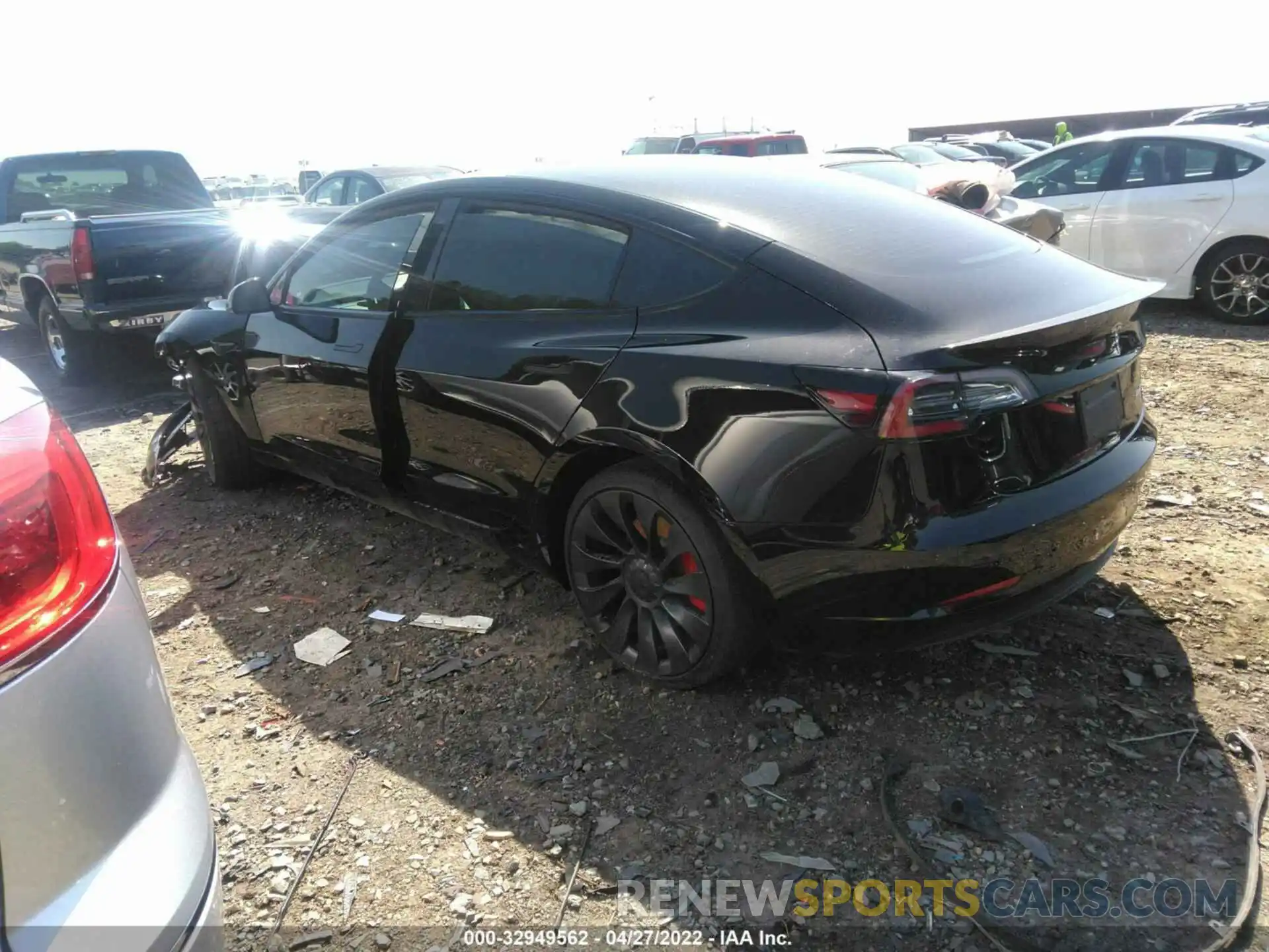 3 Photograph of a damaged car 5YJ3E1EC5NF163257 TESLA MODEL 3 2022