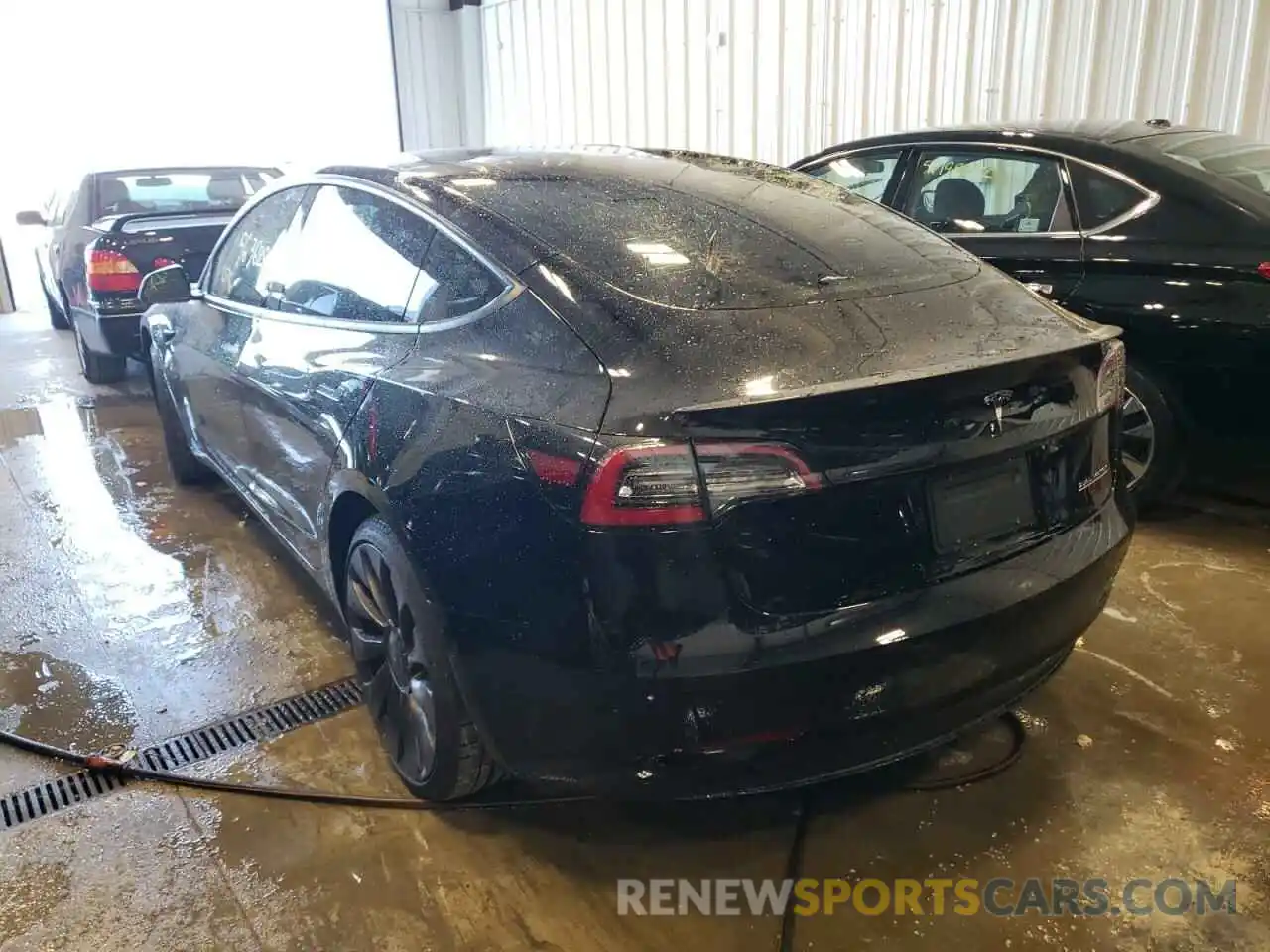 3 Photograph of a damaged car 5YJ3E1EC5NF168331 TESLA MODEL 3 2022