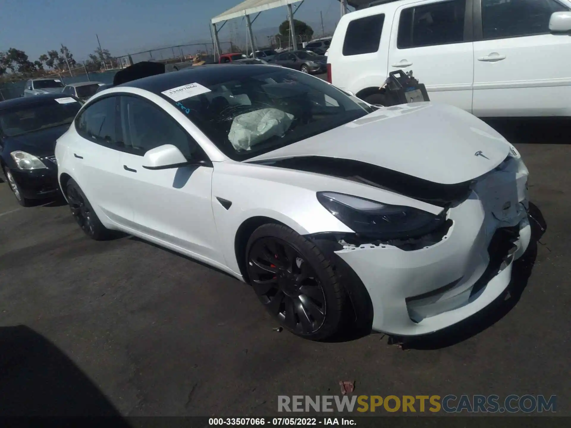 1 Photograph of a damaged car 5YJ3E1EC5NF182536 TESLA MODEL 3 2022