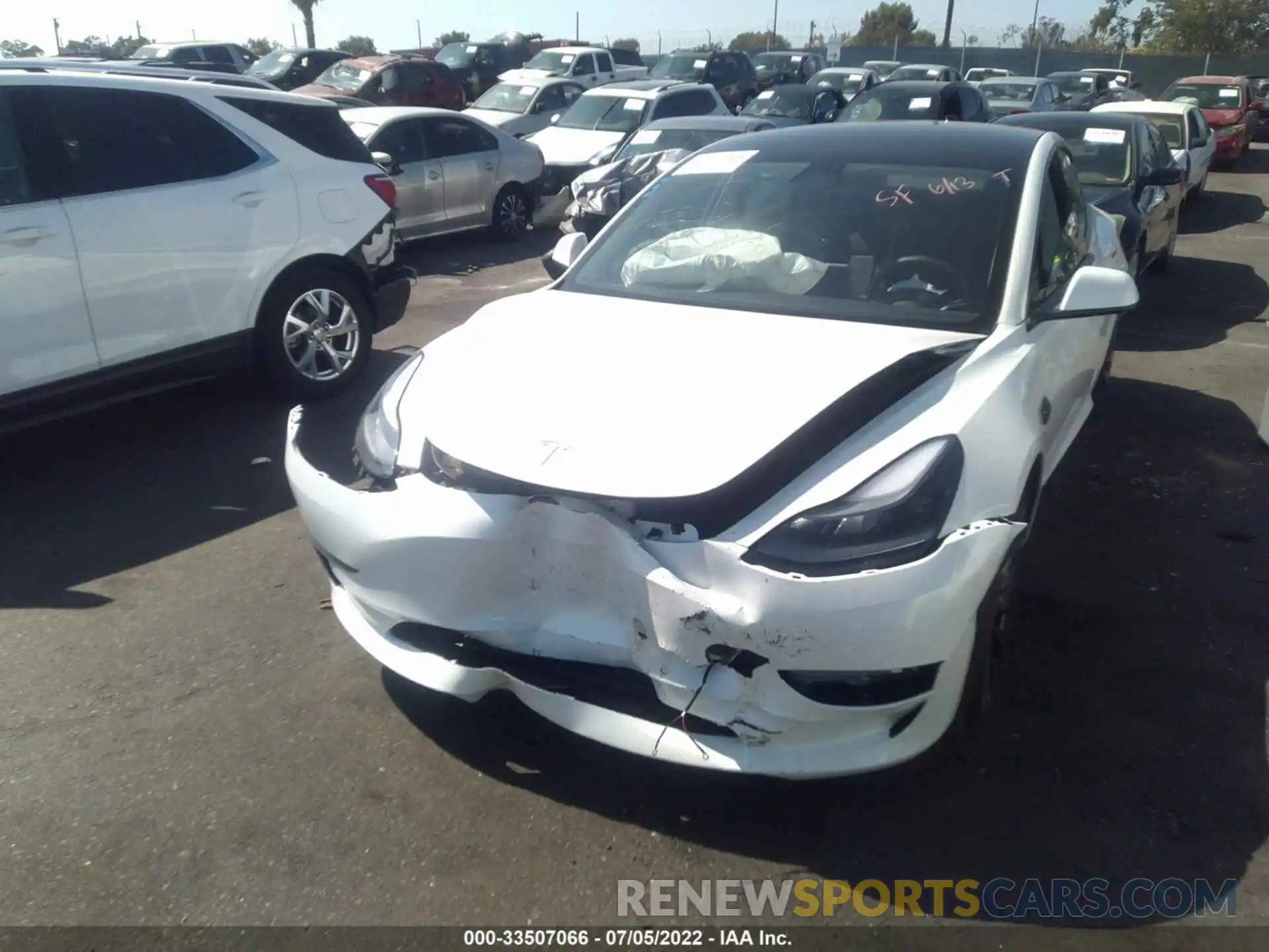 6 Photograph of a damaged car 5YJ3E1EC5NF182536 TESLA MODEL 3 2022