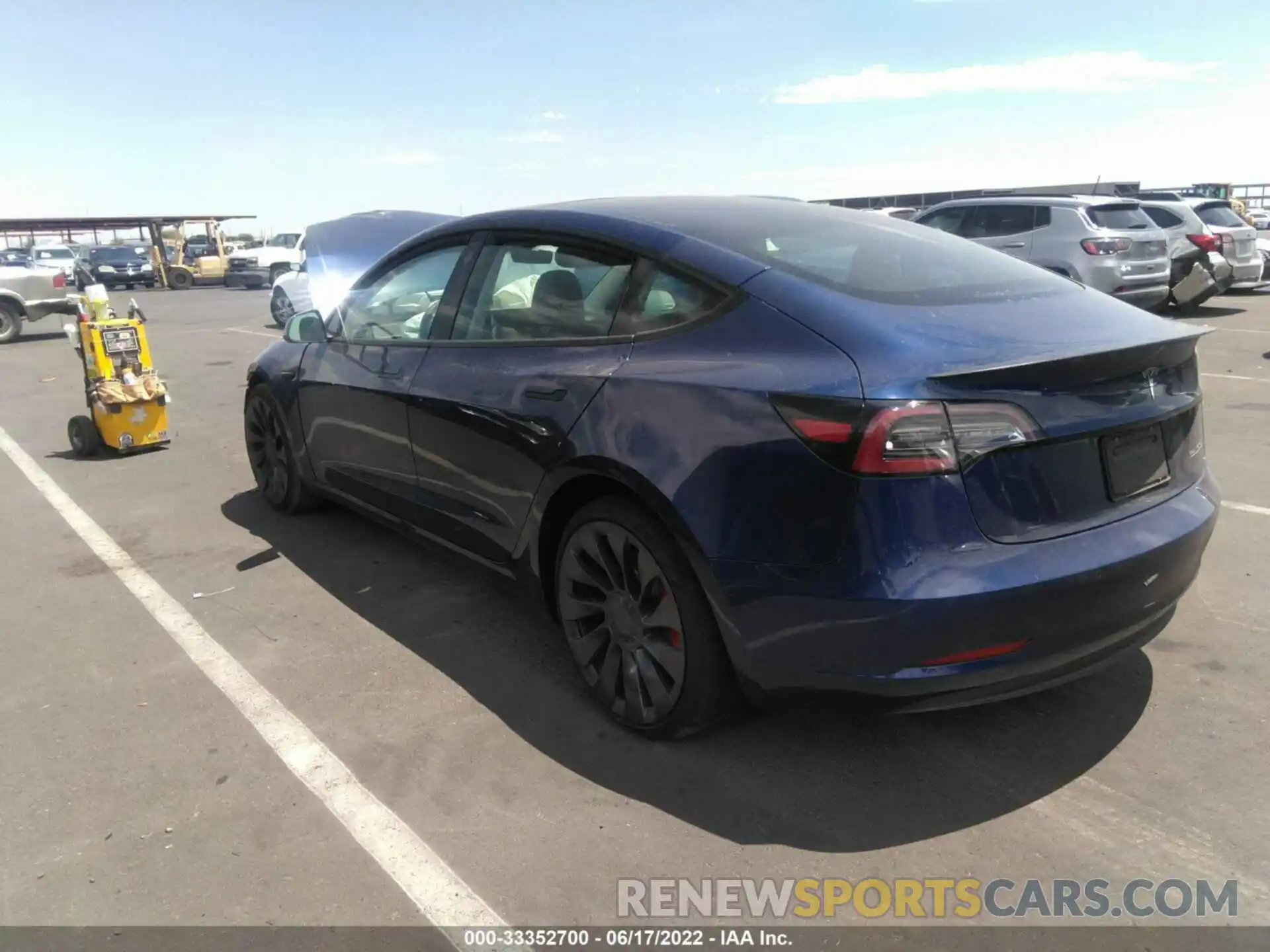 3 Photograph of a damaged car 5YJ3E1EC5NF195609 TESLA MODEL 3 2022