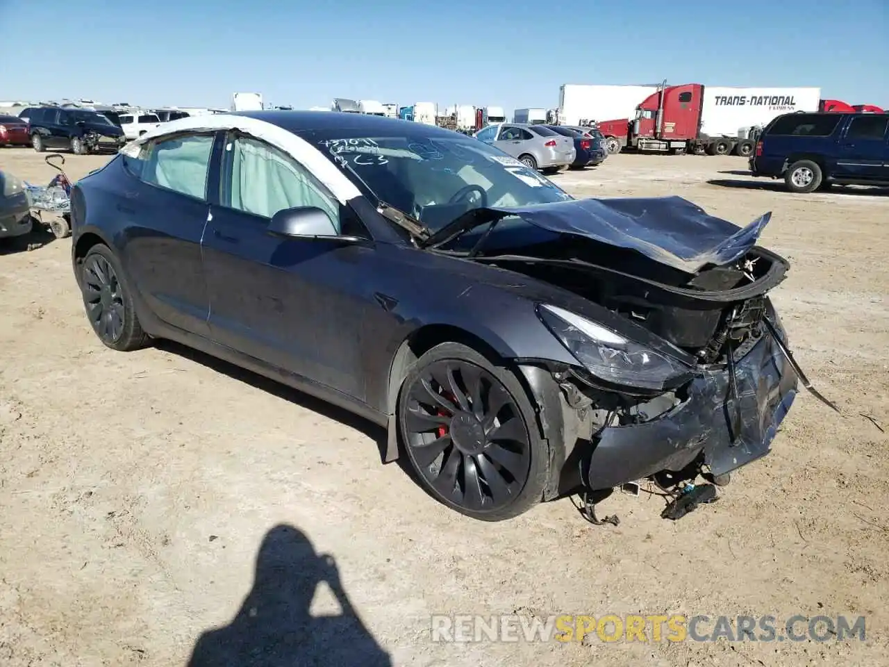 4 Photograph of a damaged car 5YJ3E1EC5NF329969 TESLA MODEL 3 2022