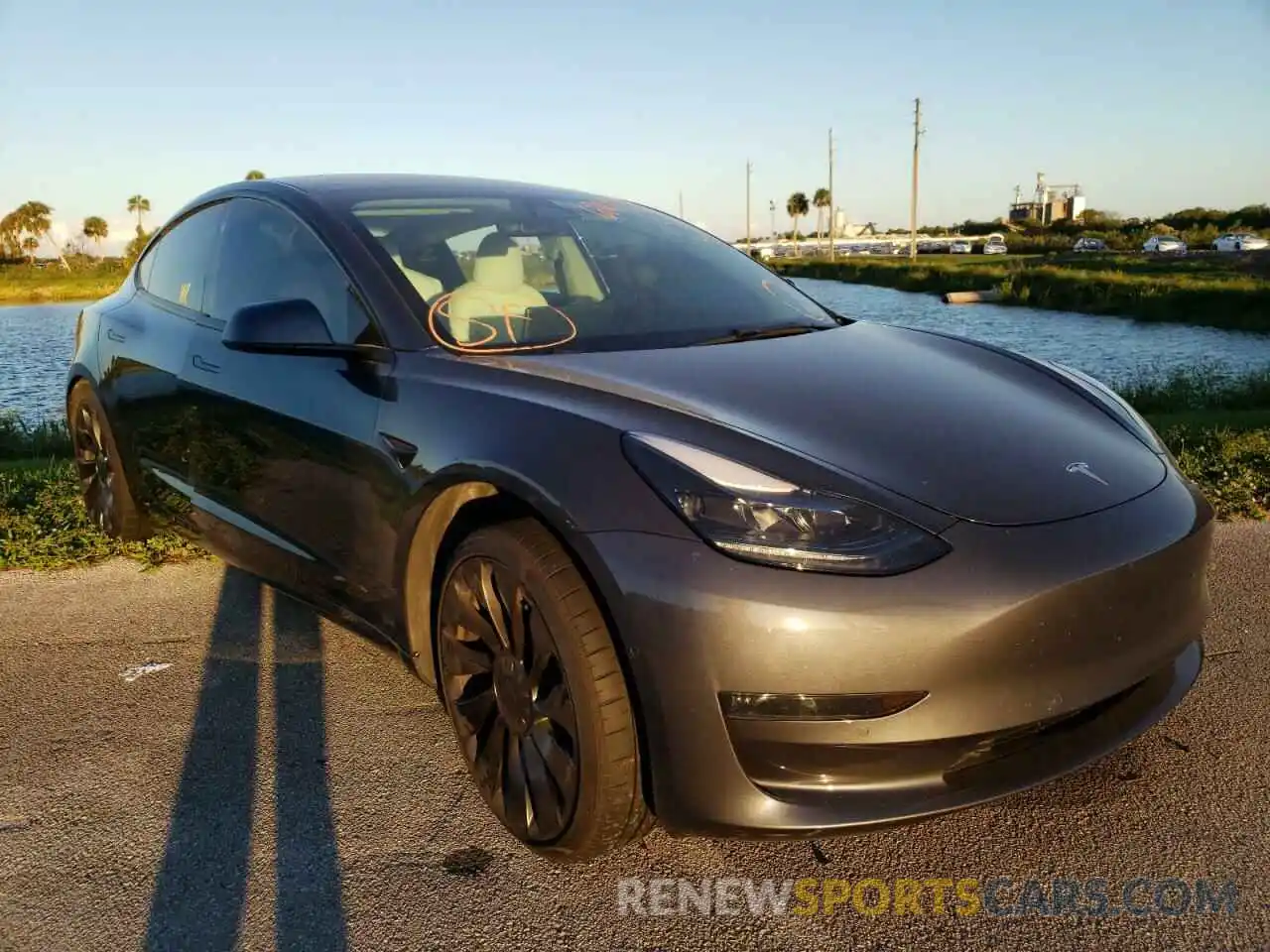 1 Фотография поврежденного автомобиля 5YJ3E1EC6NF227421 TESLA MODEL 3 2022