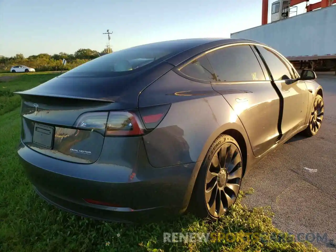 4 Фотография поврежденного автомобиля 5YJ3E1EC6NF227421 TESLA MODEL 3 2022