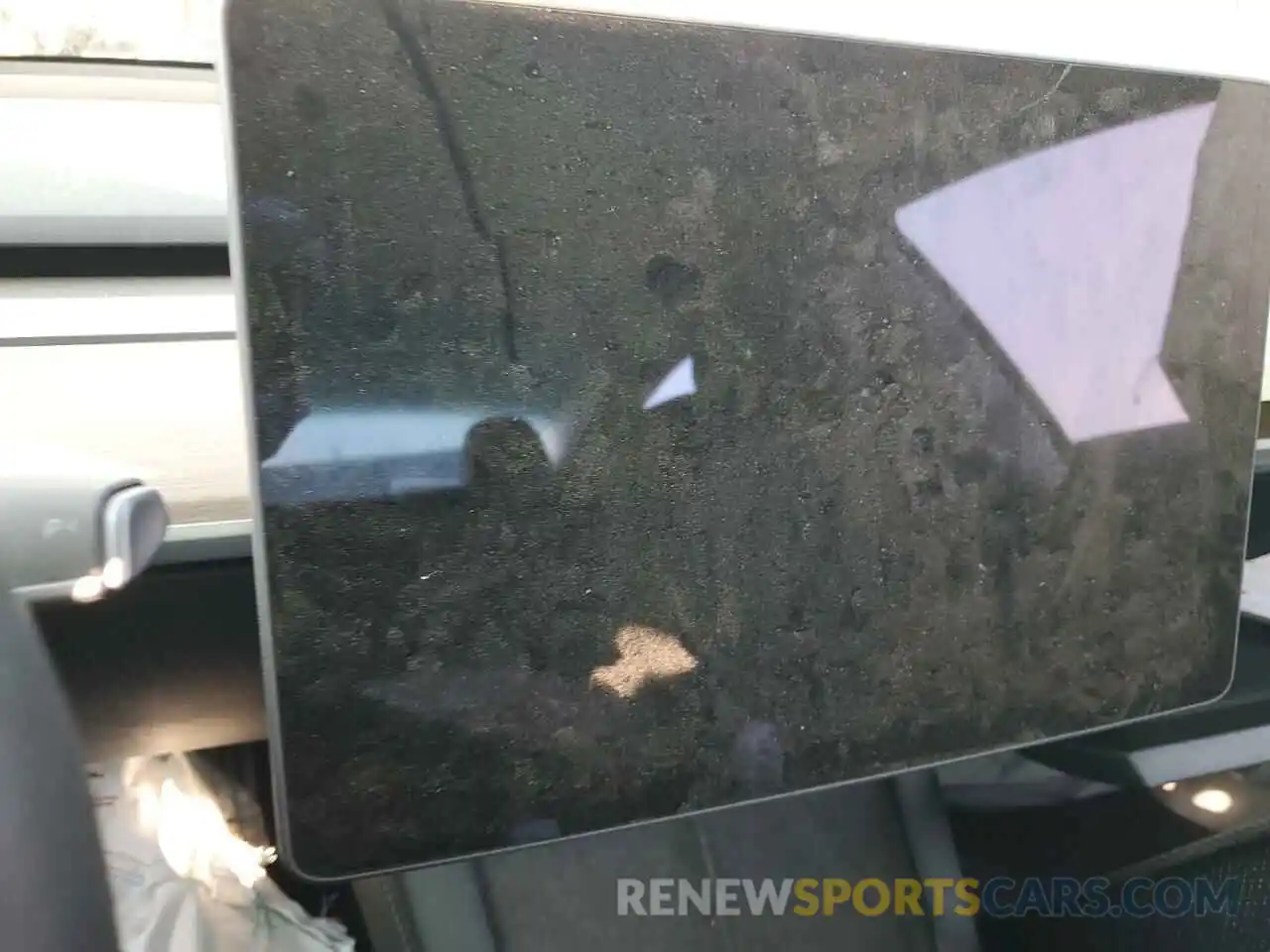 8 Photograph of a damaged car 5YJ3E1EC7NF154947 TESLA MODEL 3 2022