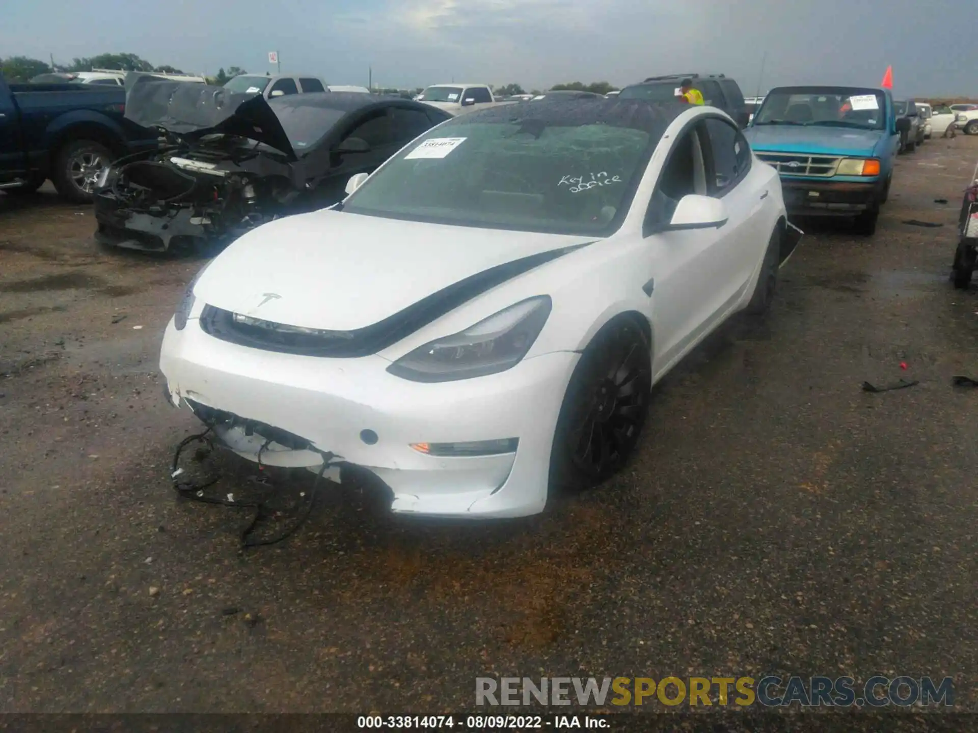 2 Photograph of a damaged car 5YJ3E1EC8NF255253 TESLA MODEL 3 2022