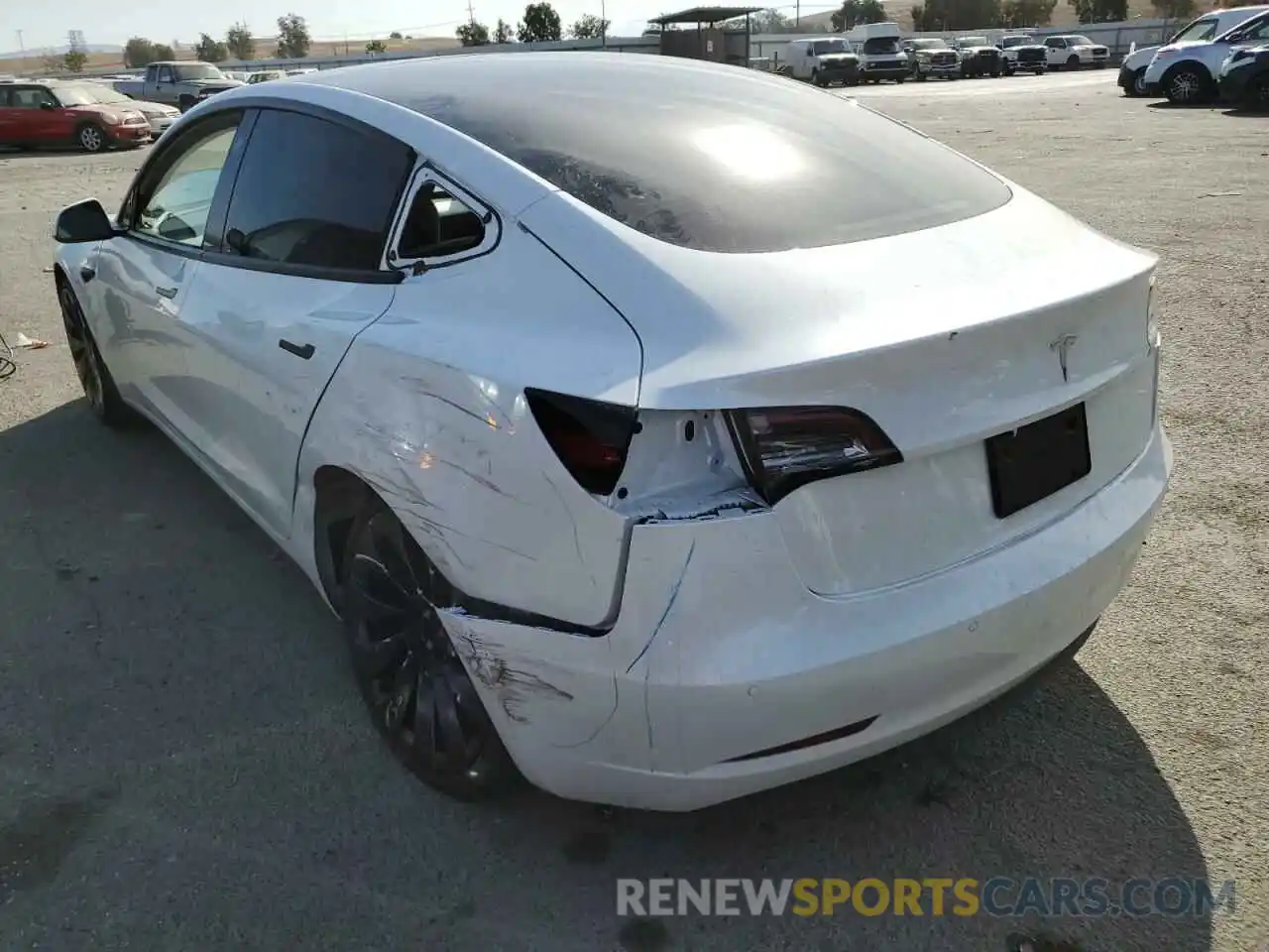 3 Photograph of a damaged car 5YJ3E1EC8NF326161 TESLA MODEL 3 2022