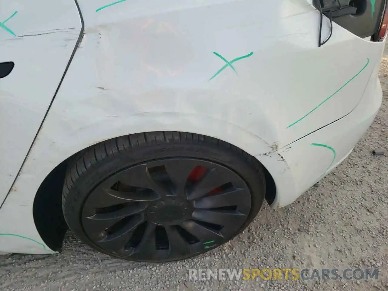 9 Photograph of a damaged car 5YJ3E1EC9NF134621 TESLA MODEL 3 2022