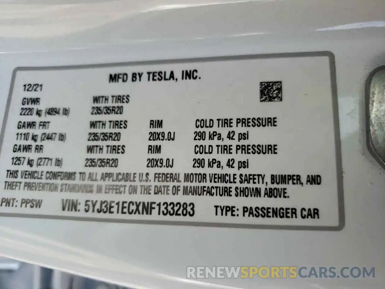 10 Photograph of a damaged car 5YJ3E1ECXNF133283 TESLA MODEL 3 2022