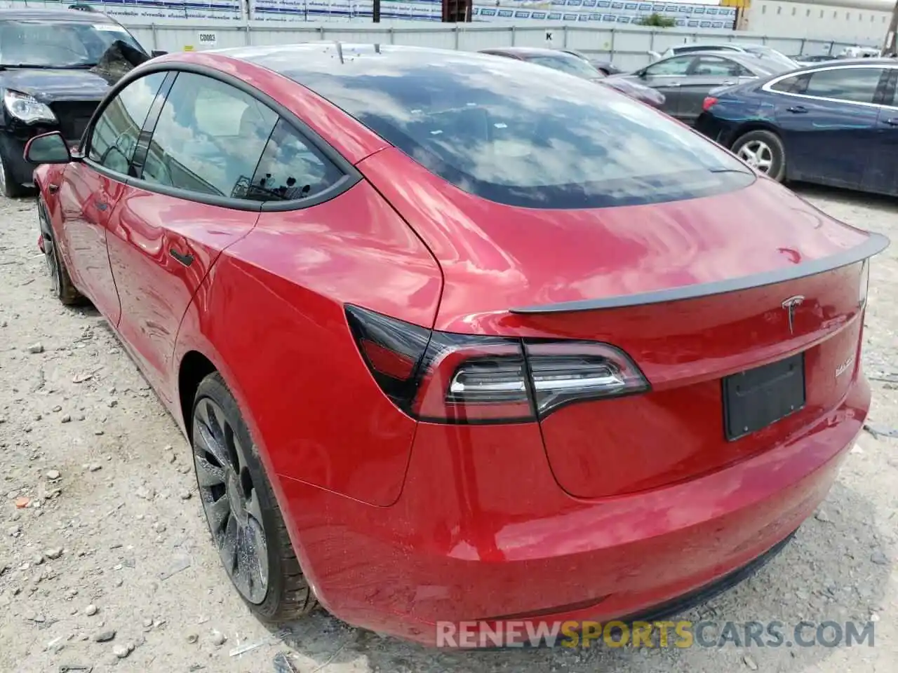 3 Photograph of a damaged car 5YJ3E1ECXNF263323 TESLA MODEL 3 2022