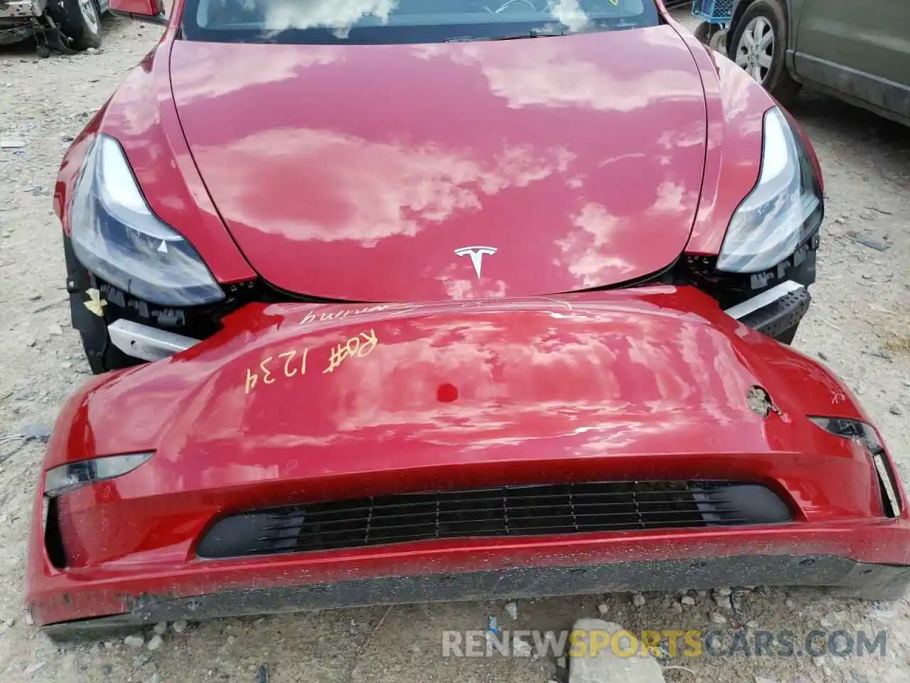 9 Photograph of a damaged car 5YJ3E1ECXNF263323 TESLA MODEL 3 2022