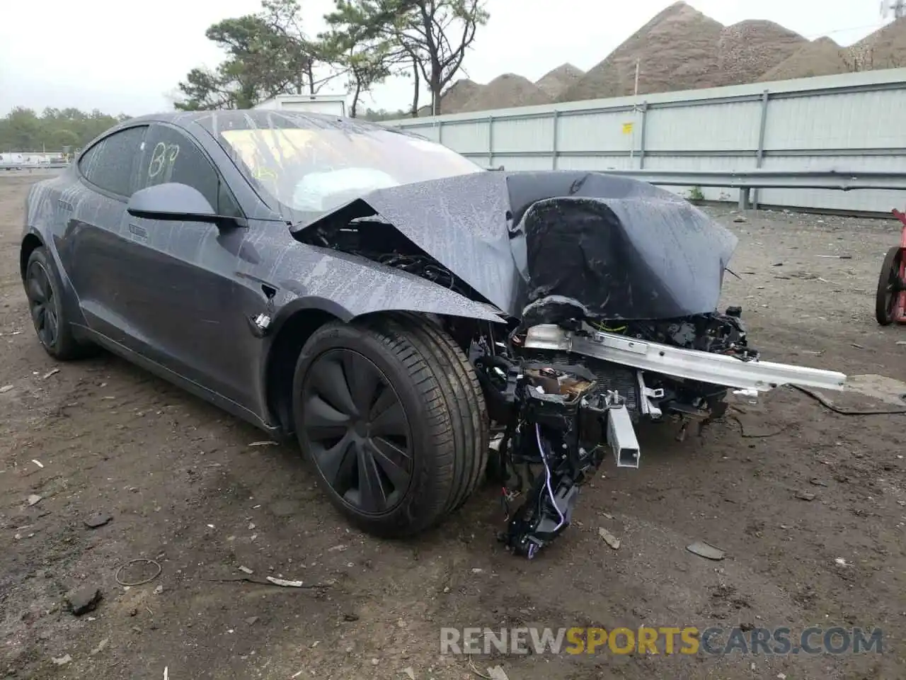 1 Photograph of a damaged car 5YJSA1E58NF467594 TESLA MODEL 3 2022