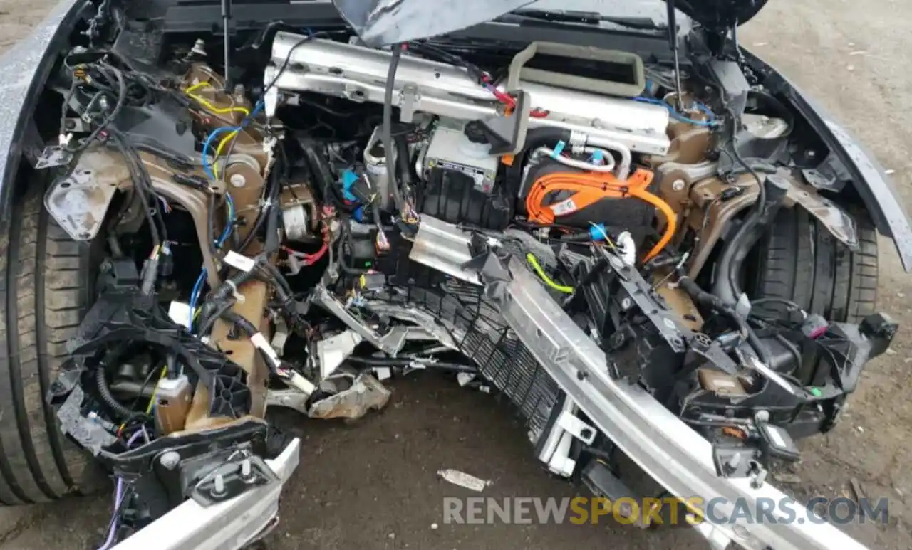 7 Photograph of a damaged car 5YJSA1E58NF467594 TESLA MODEL 3 2022