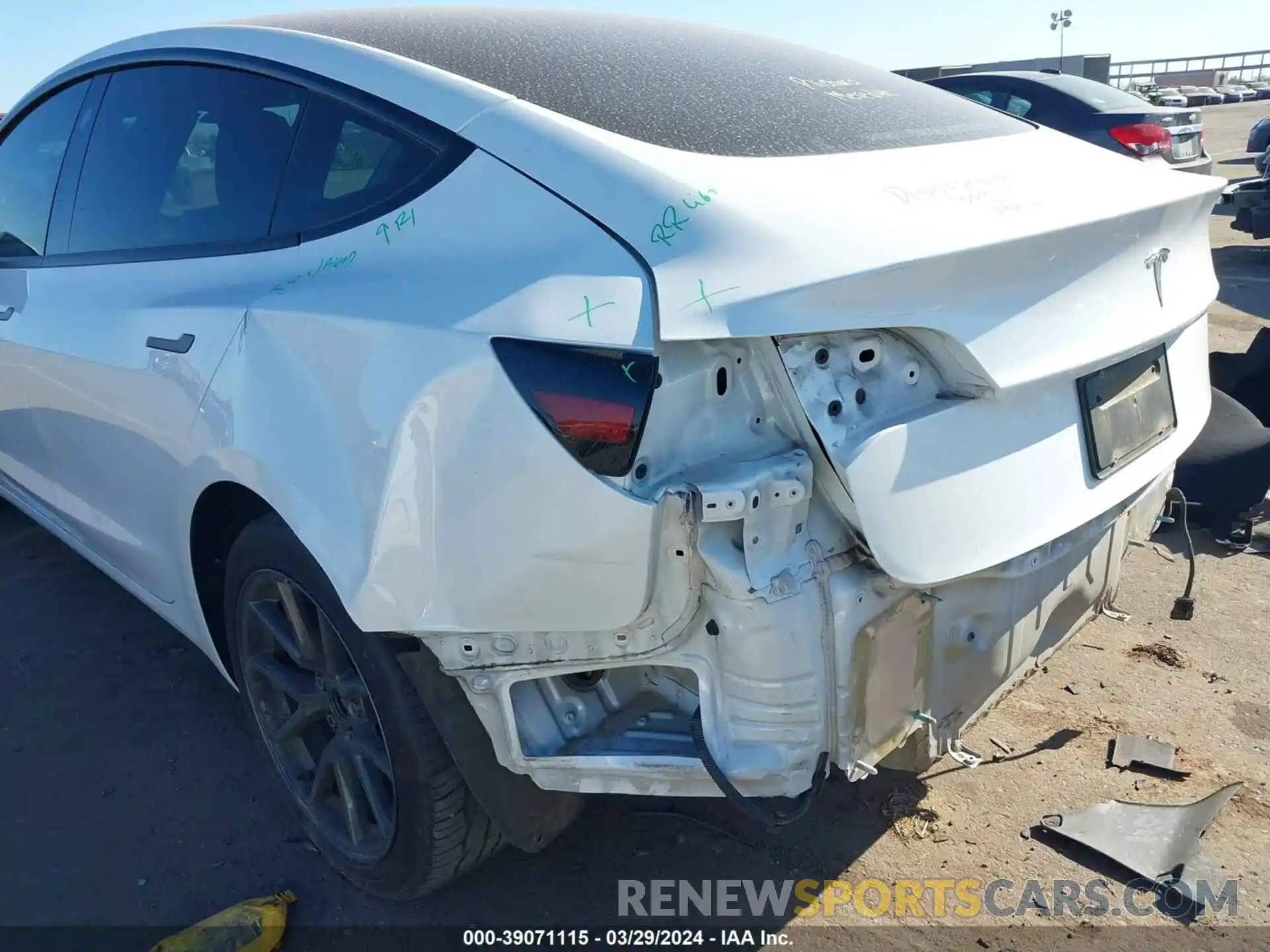 18 Photograph of a damaged car 5YJ3E1EA0PF411903 TESLA MODEL 3 2023