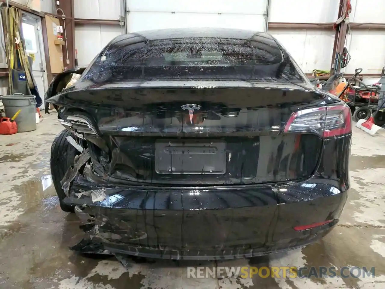 6 Photograph of a damaged car 5YJ3E1EA0PF428748 TESLA MODEL 3 2023