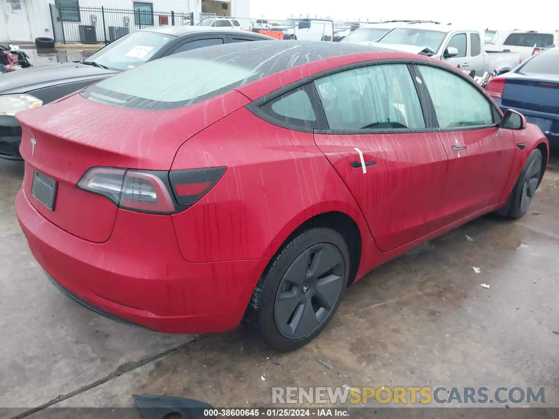 4 Фотография поврежденного автомобиля 5YJ3E1EA0PF490327 TESLA MODEL 3 2023