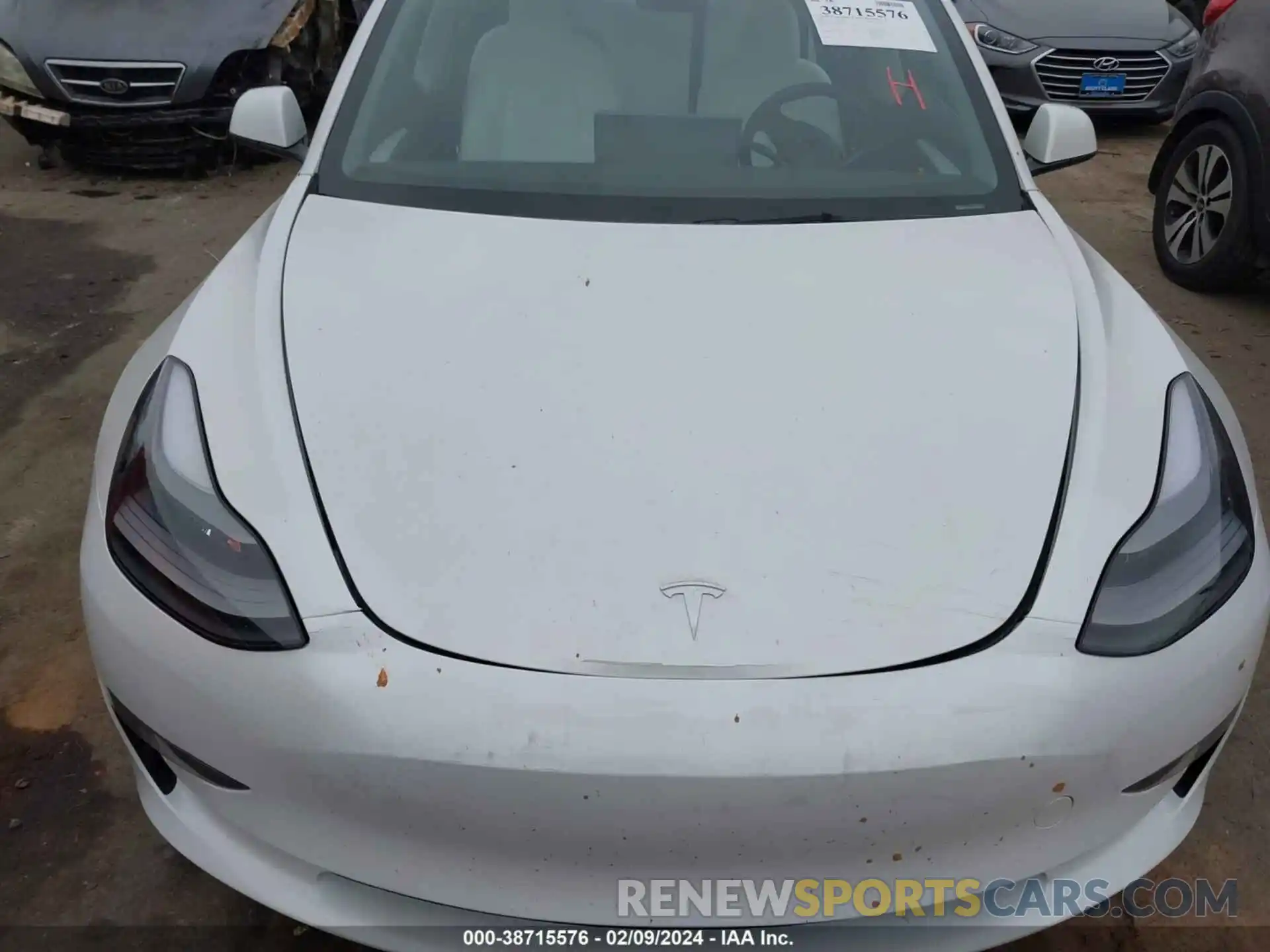 10 Photograph of a damaged car 5YJ3E1EA0PF603127 TESLA MODEL 3 2023