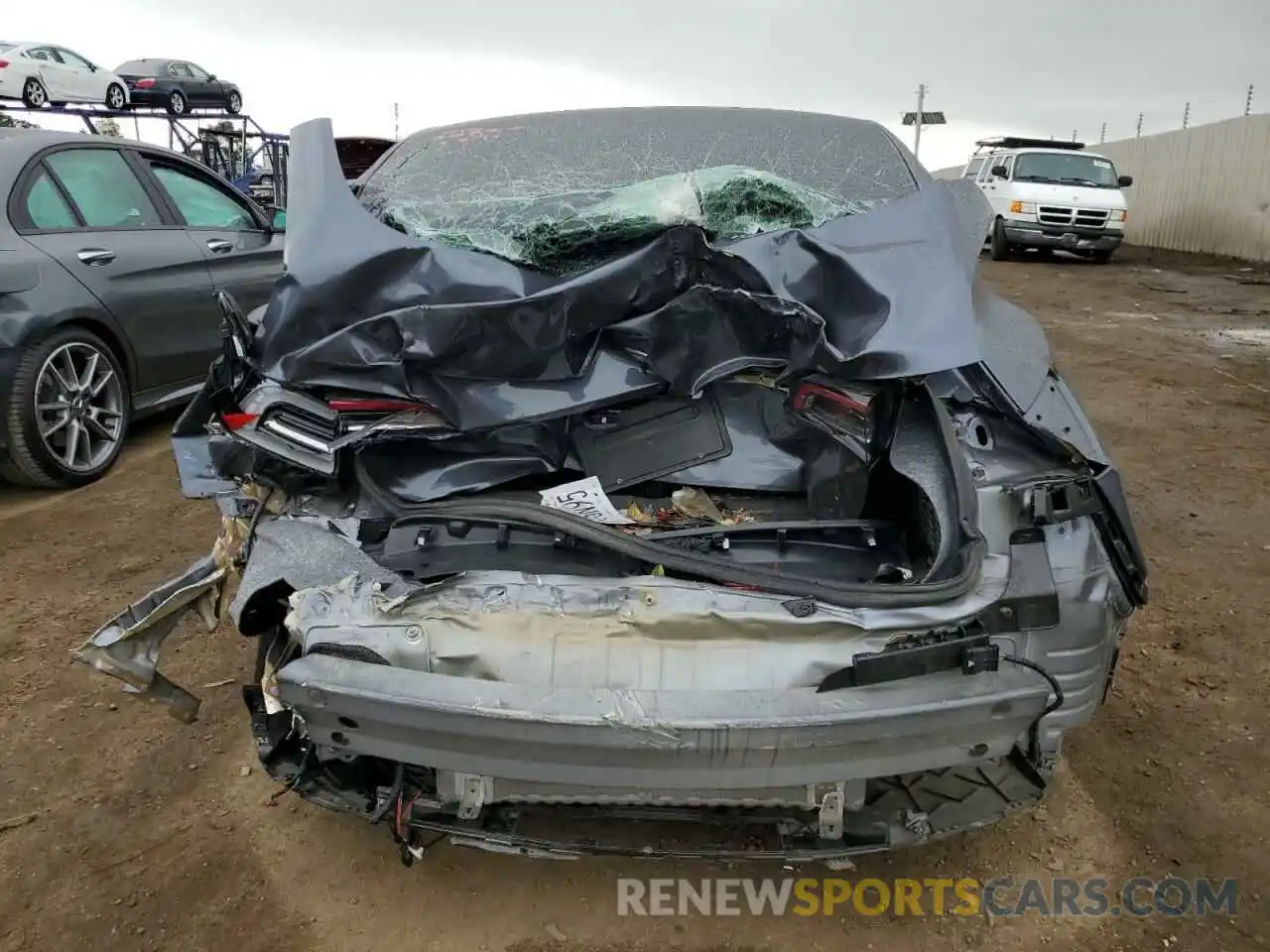 6 Photograph of a damaged car 5YJ3E1EA0PF664011 TESLA MODEL 3 2023