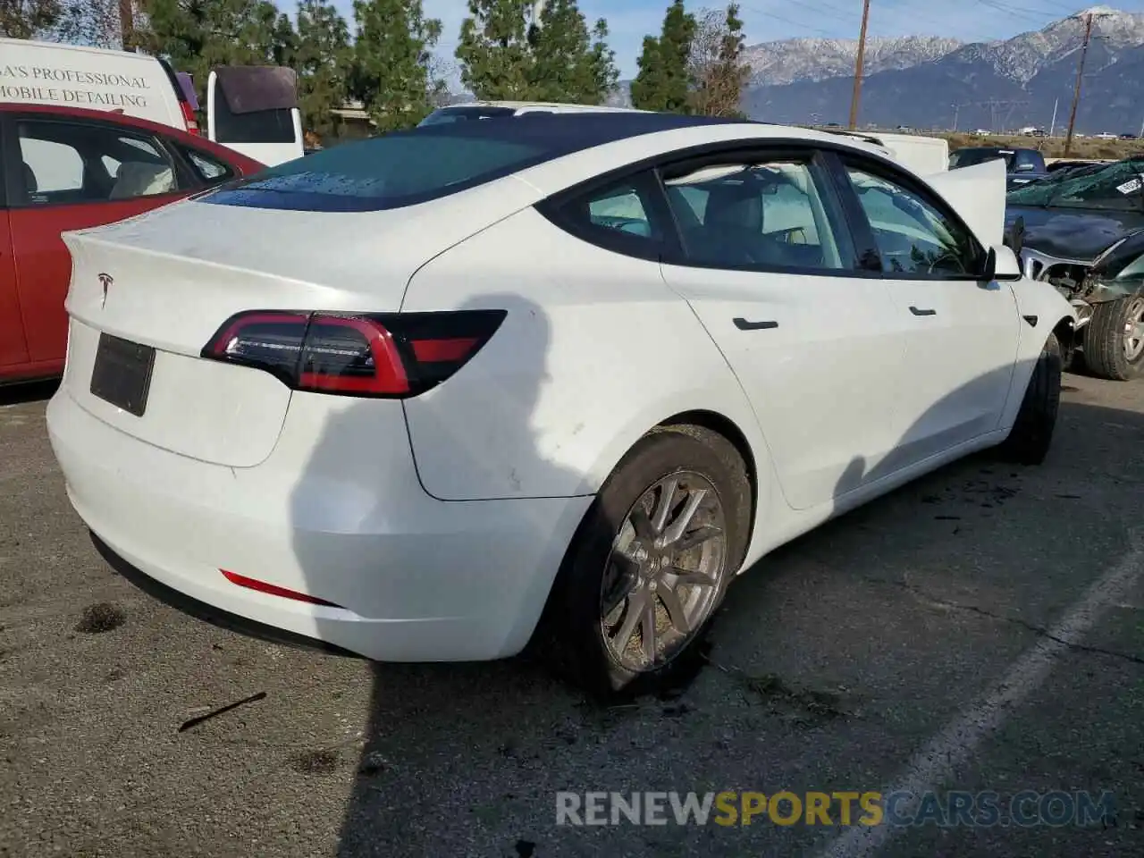 3 Photograph of a damaged car 5YJ3E1EA1PF400831 TESLA MODEL 3 2023