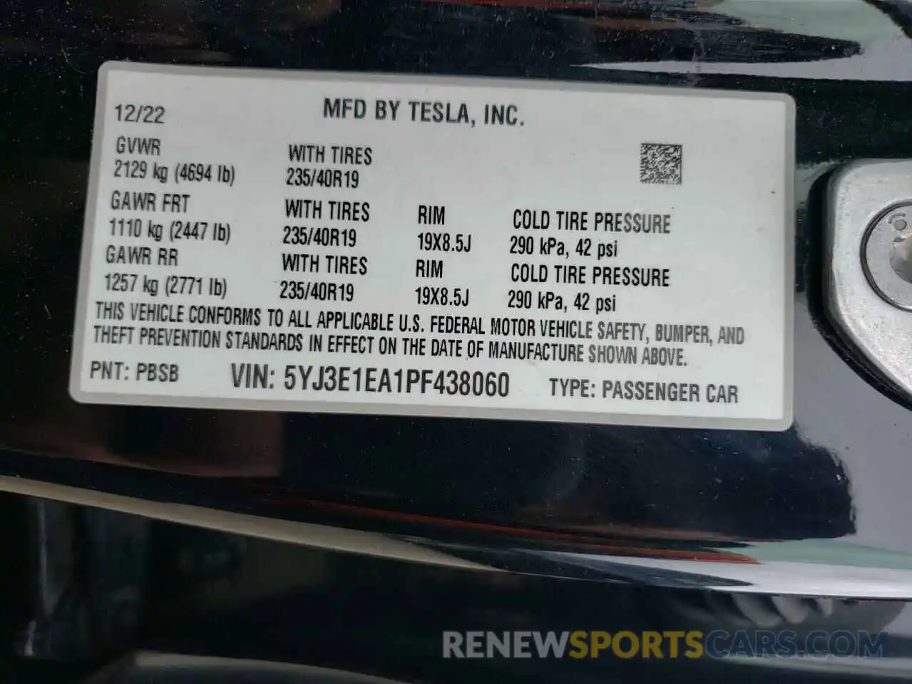 12 Фотография поврежденного автомобиля 5YJ3E1EA1PF438060 TESLA MODEL 3 2023