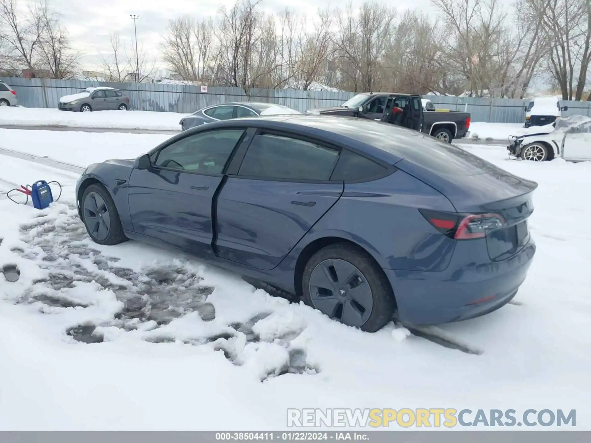 3 Photograph of a damaged car 5YJ3E1EA1PF551992 TESLA MODEL 3 2023