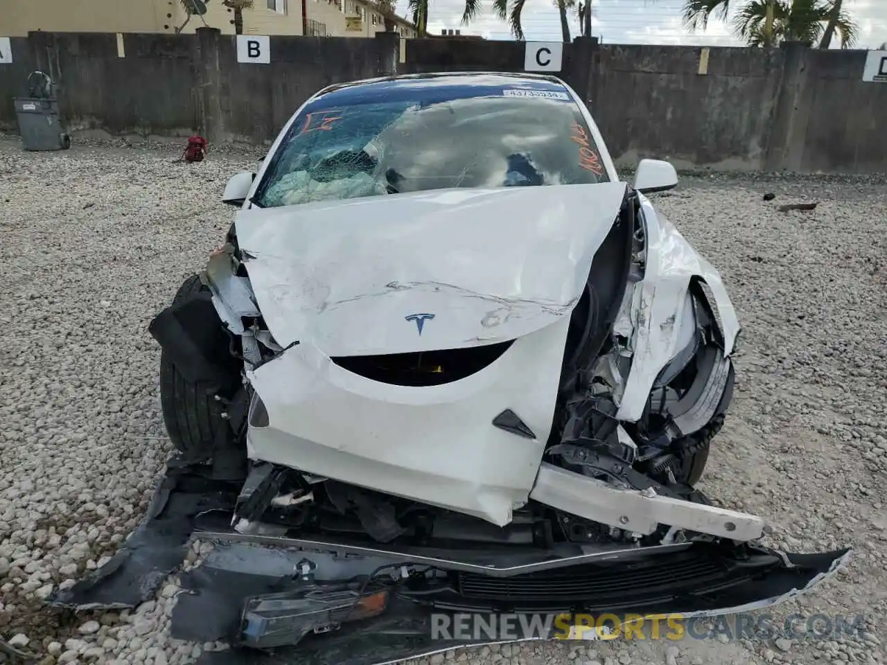 5 Photograph of a damaged car 5YJ3E1EA1PF558778 TESLA MODEL 3 2023