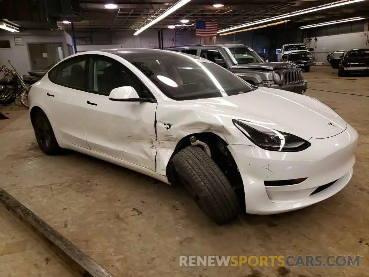 4 Photograph of a damaged car 5YJ3E1EA1PF652725 TESLA MODEL 3 2023