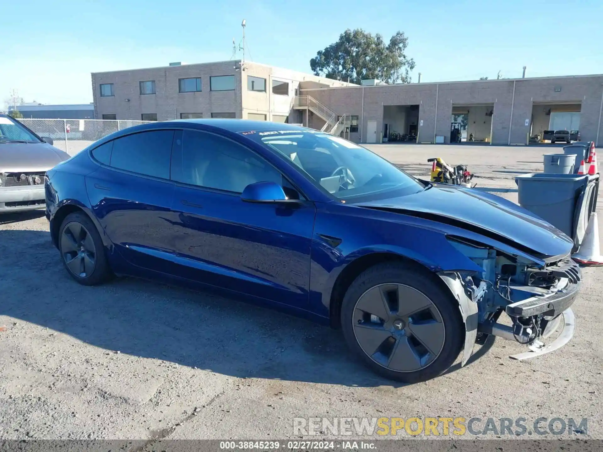 14 Photograph of a damaged car 5YJ3E1EA2PF385112 TESLA MODEL 3 2023