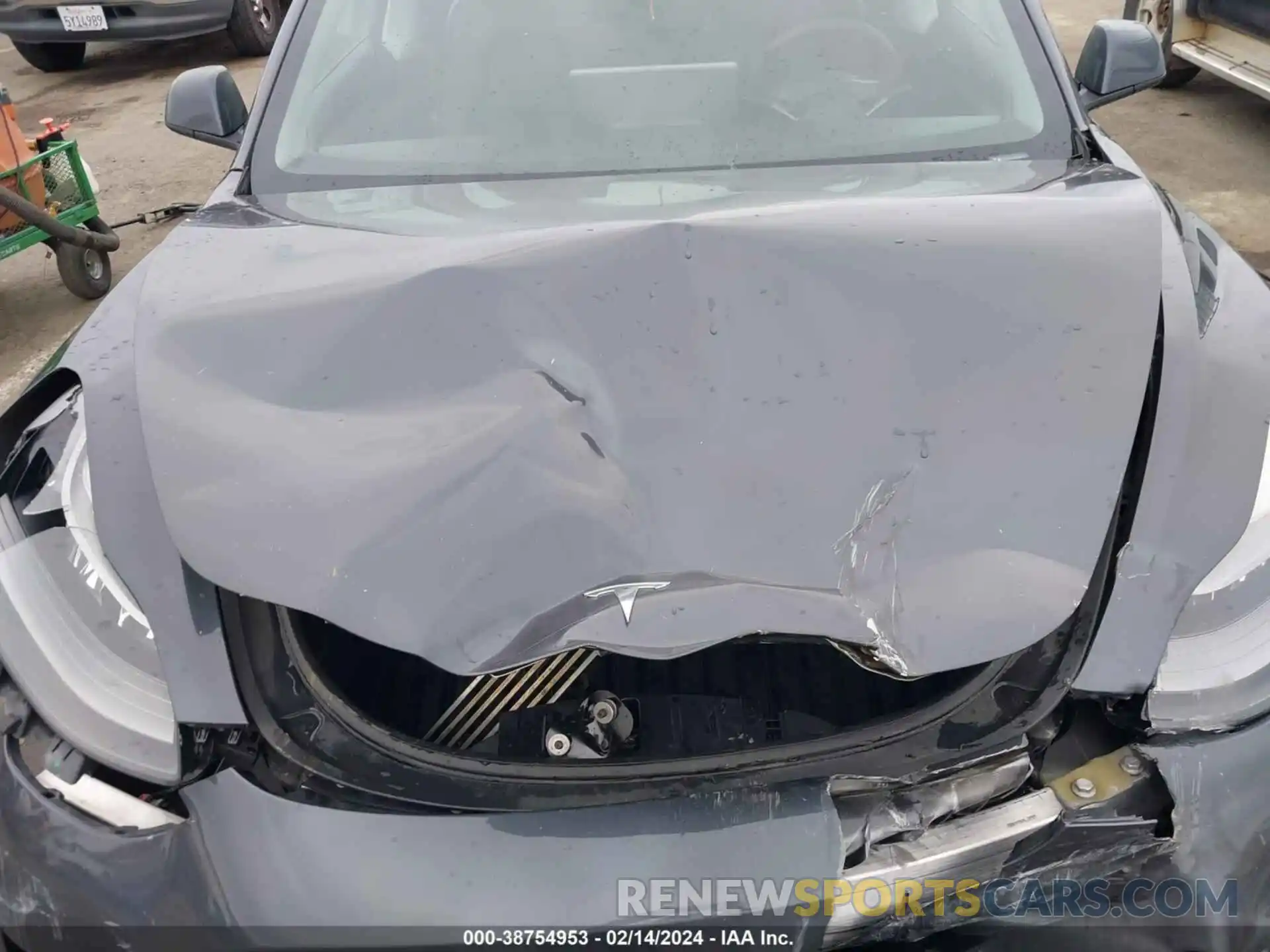 10 Photograph of a damaged car 5YJ3E1EA2PF398118 TESLA MODEL 3 2023