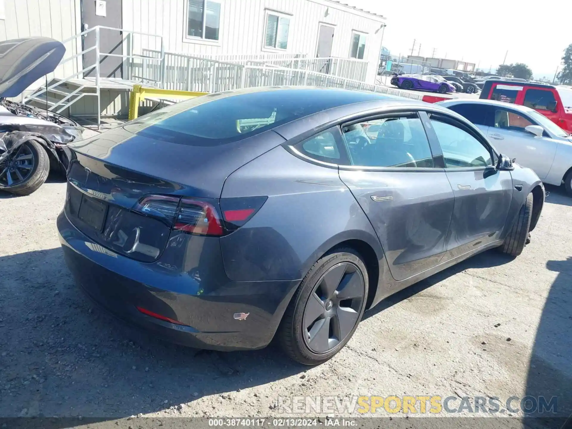 4 Photograph of a damaged car 5YJ3E1EA2PF412552 TESLA MODEL 3 2023