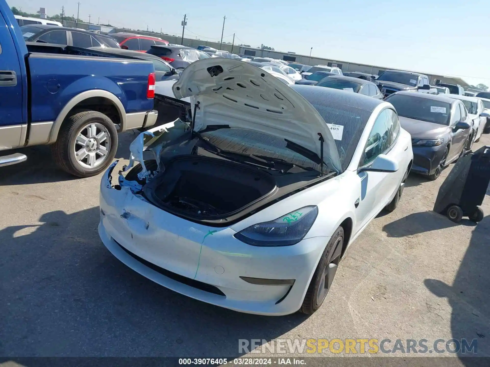 2 Photograph of a damaged car 5YJ3E1EA2PF492239 TESLA MODEL 3 2023