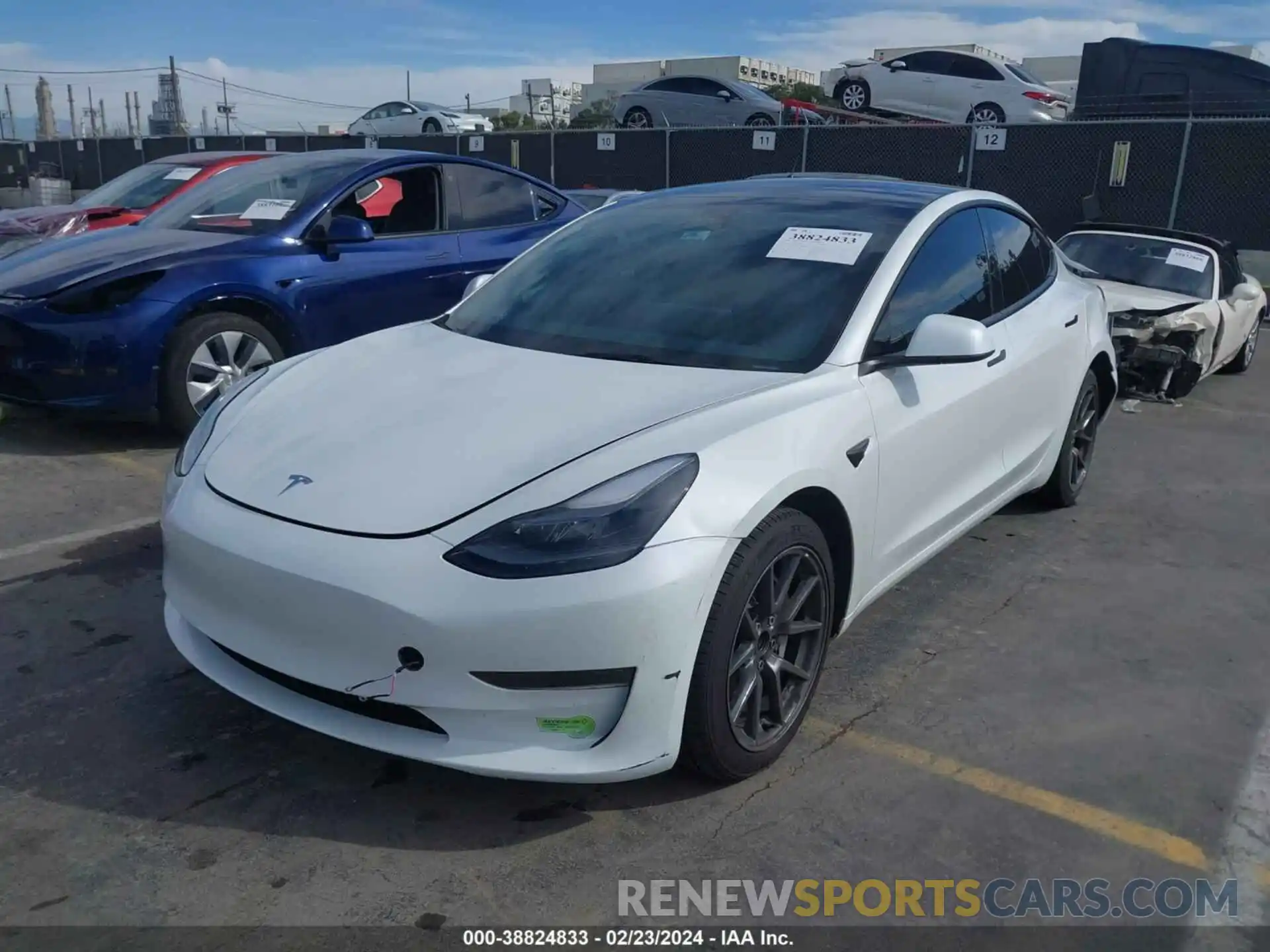 2 Фотография поврежденного автомобиля 5YJ3E1EA2PF508715 TESLA MODEL 3 2023