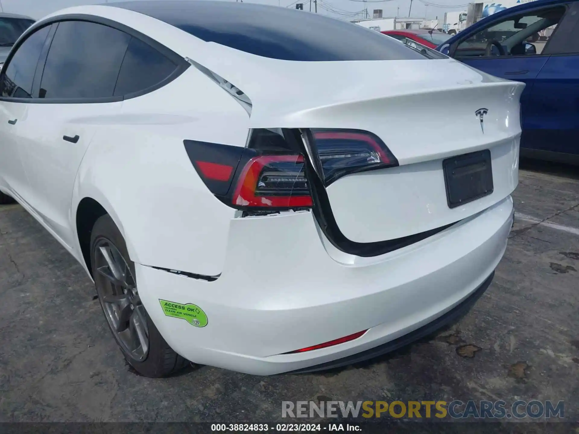 6 Photograph of a damaged car 5YJ3E1EA2PF508715 TESLA MODEL 3 2023