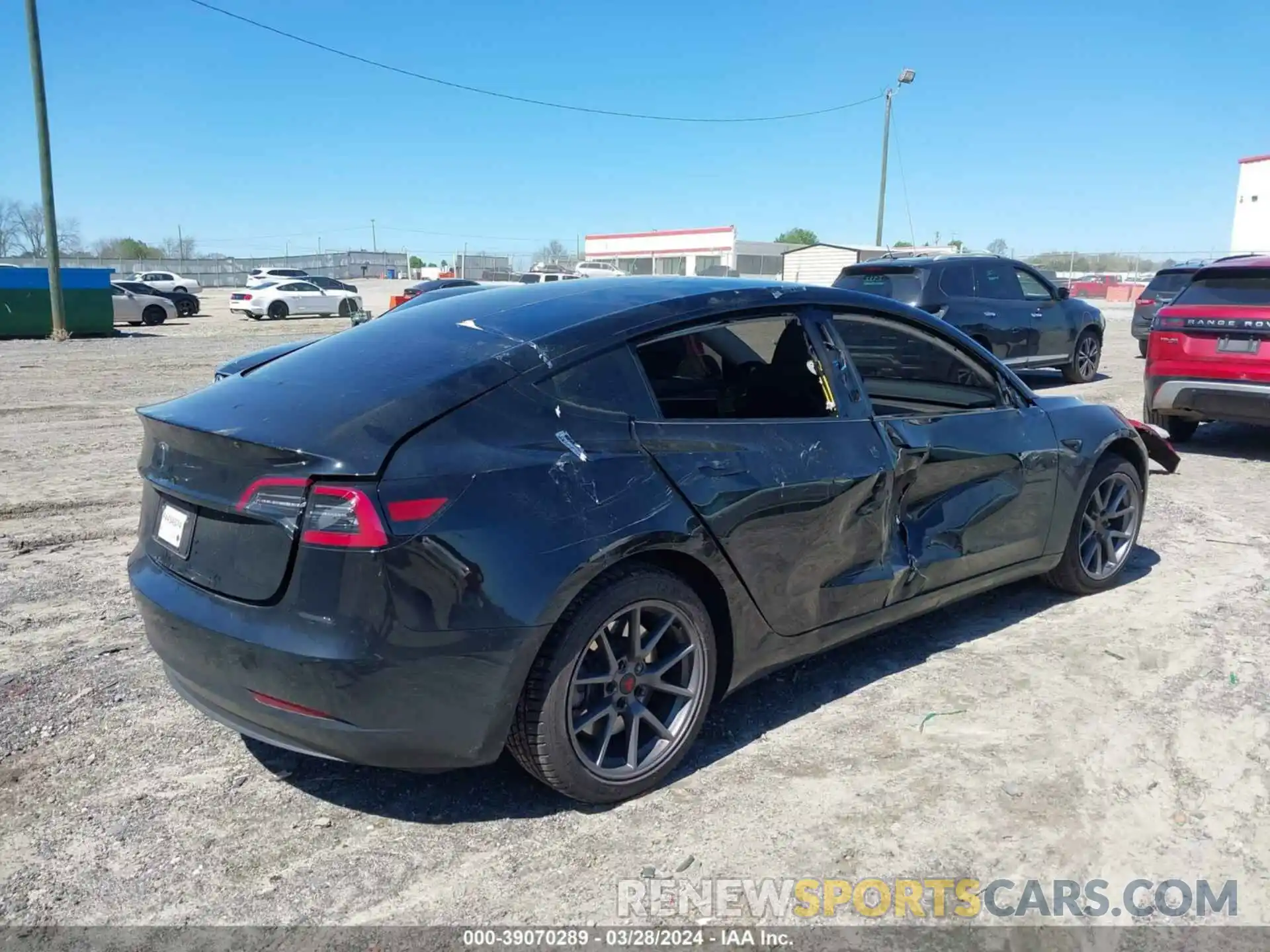 4 Photograph of a damaged car 5YJ3E1EA2PF556053 TESLA MODEL 3 2023