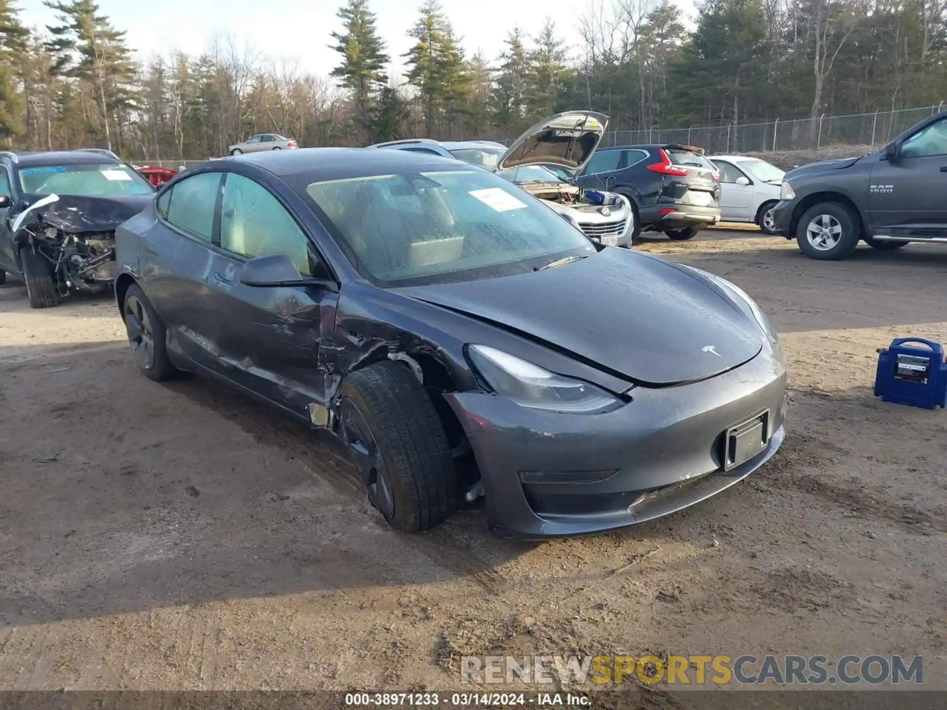 1 Фотография поврежденного автомобиля 5YJ3E1EA2PF684034 TESLA MODEL 3 2023