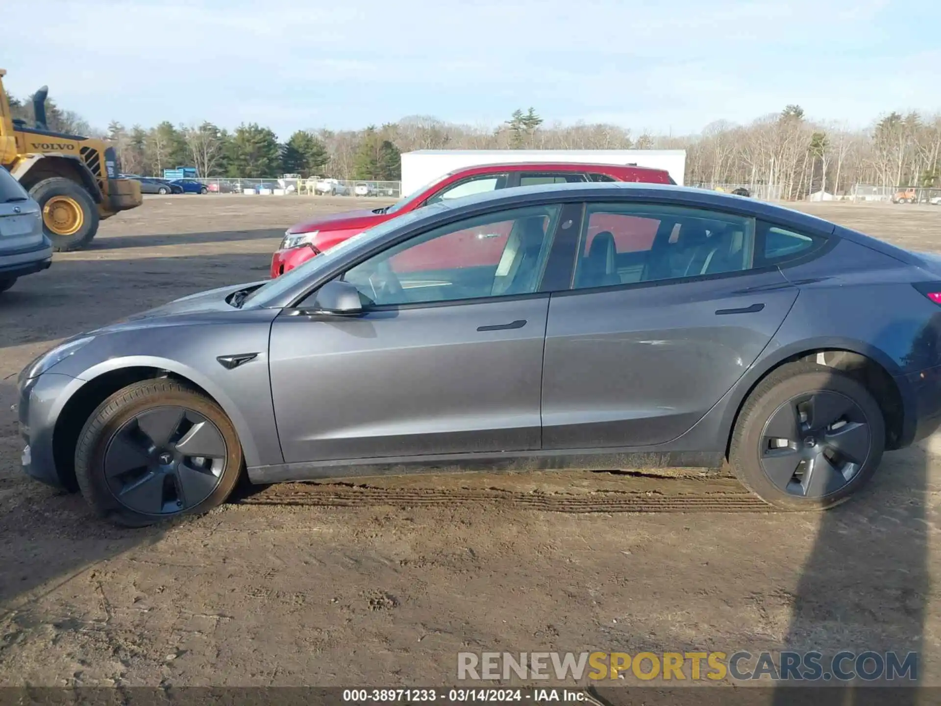 14 Фотография поврежденного автомобиля 5YJ3E1EA2PF684034 TESLA MODEL 3 2023