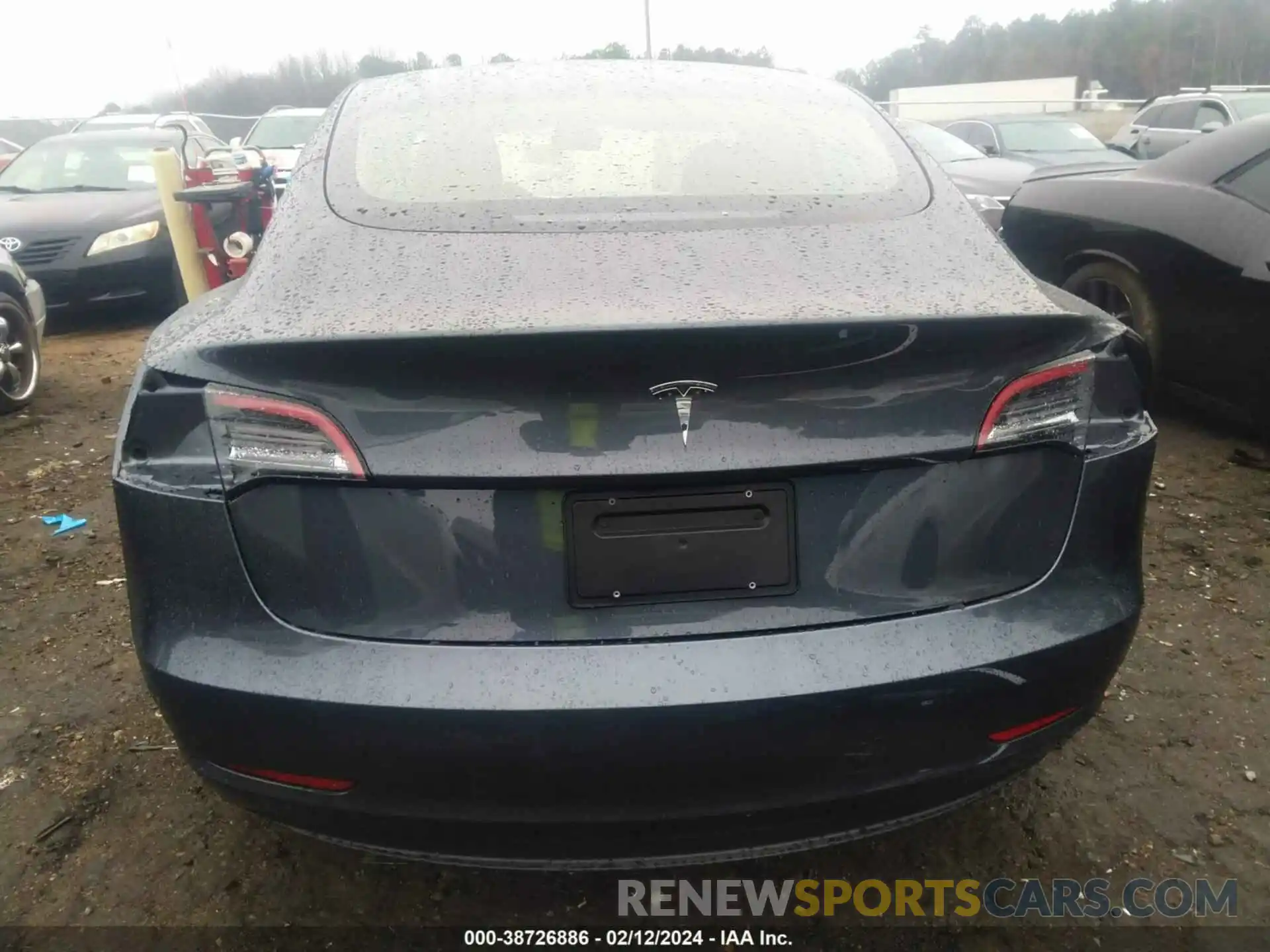 16 Photograph of a damaged car 5YJ3E1EA2PF685636 TESLA MODEL 3 2023