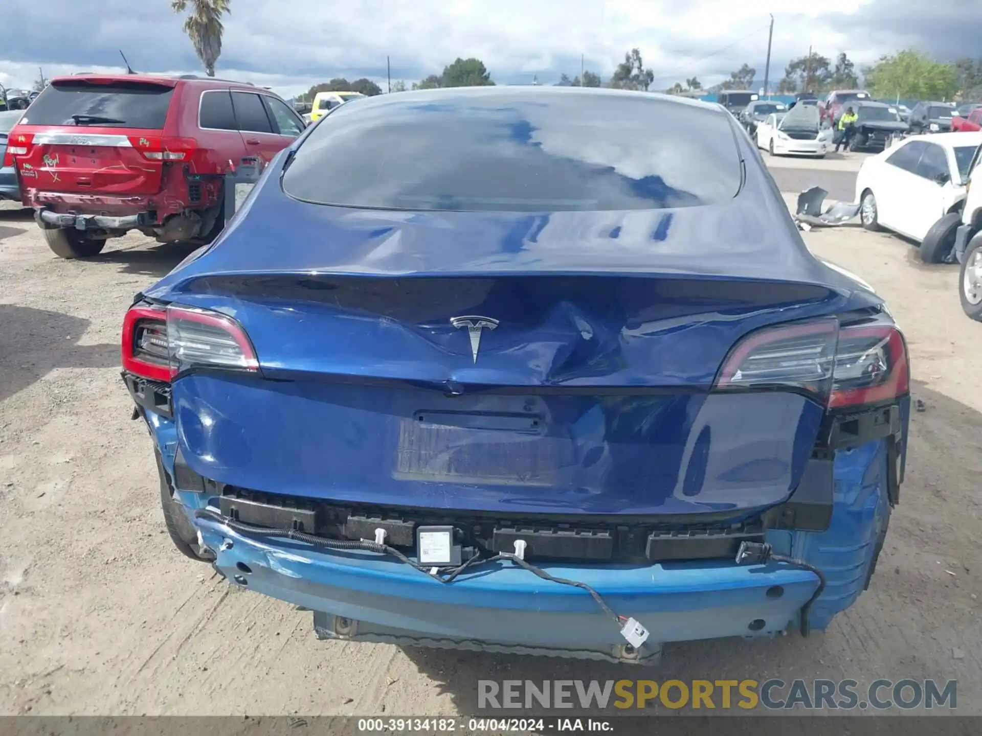 16 Photograph of a damaged car 5YJ3E1EA3PF420790 TESLA MODEL 3 2023