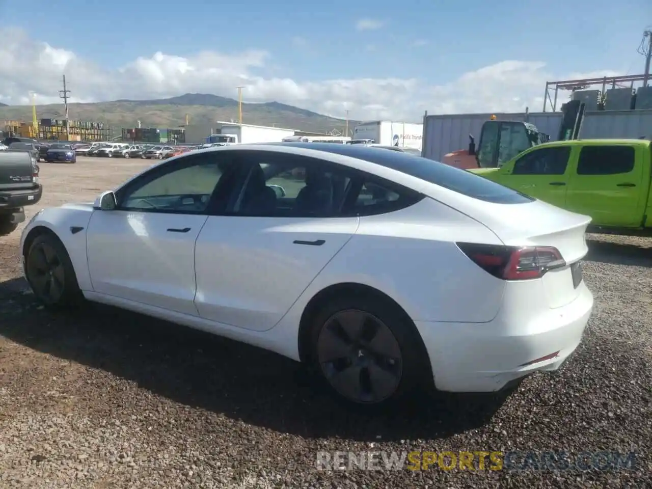 2 Photograph of a damaged car 5YJ3E1EA3PF428355 TESLA MODEL 3 2023