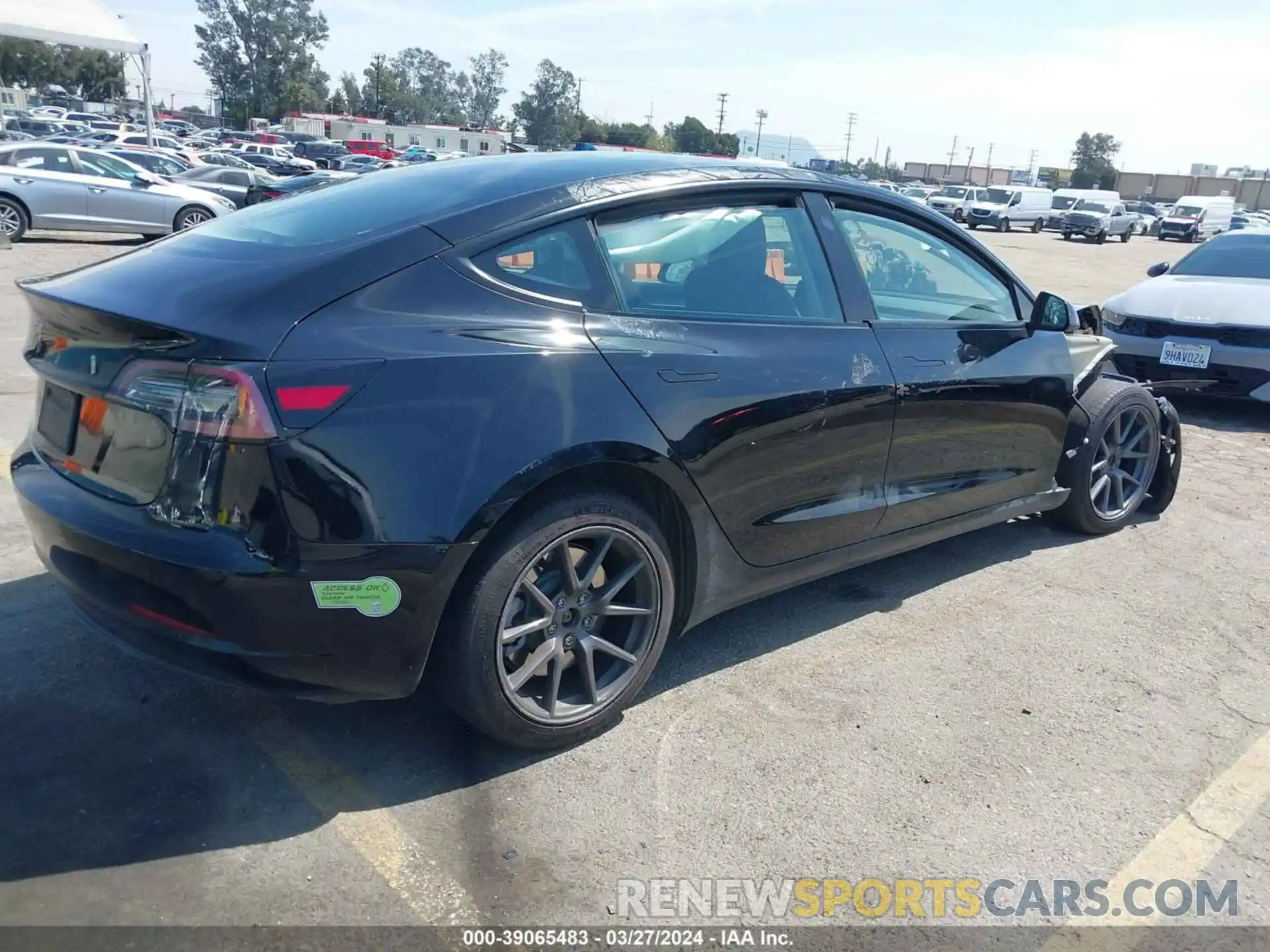 4 Photograph of a damaged car 5YJ3E1EA3PF545854 TESLA MODEL 3 2023