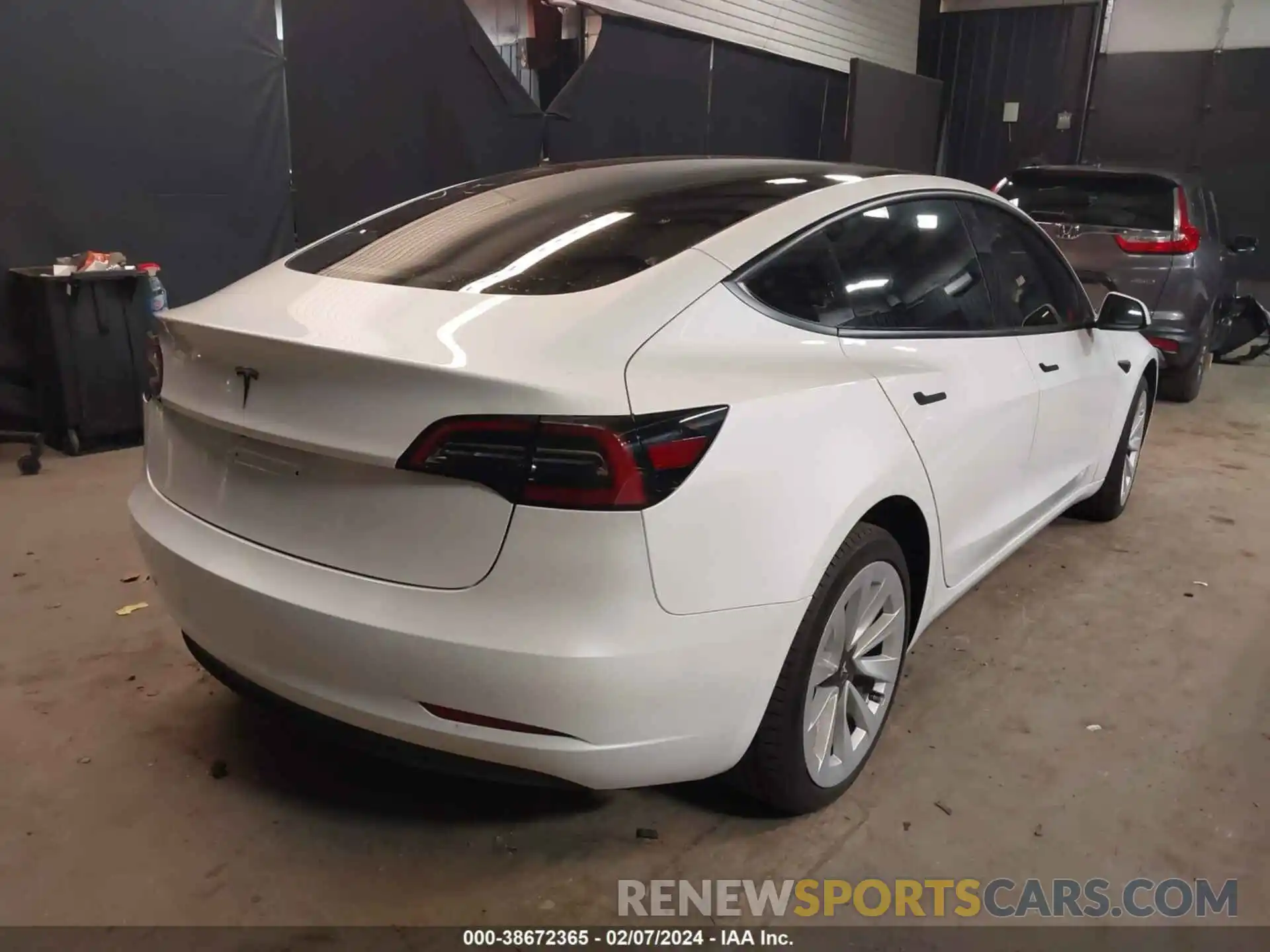 4 Photograph of a damaged car 5YJ3E1EA3PF610539 TESLA MODEL 3 2023