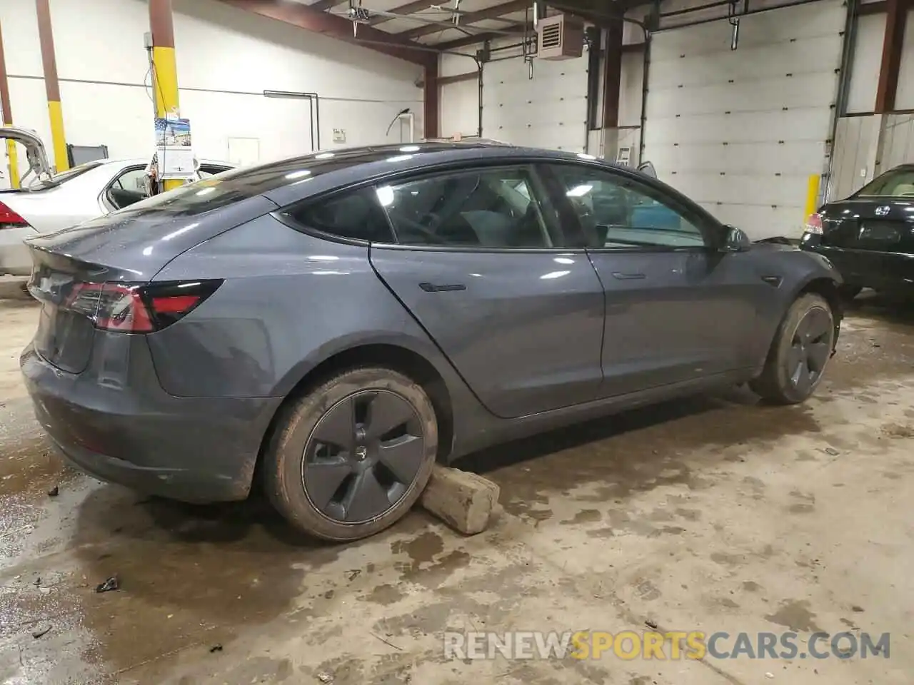 3 Photograph of a damaged car 5YJ3E1EA3PF643931 TESLA MODEL 3 2023