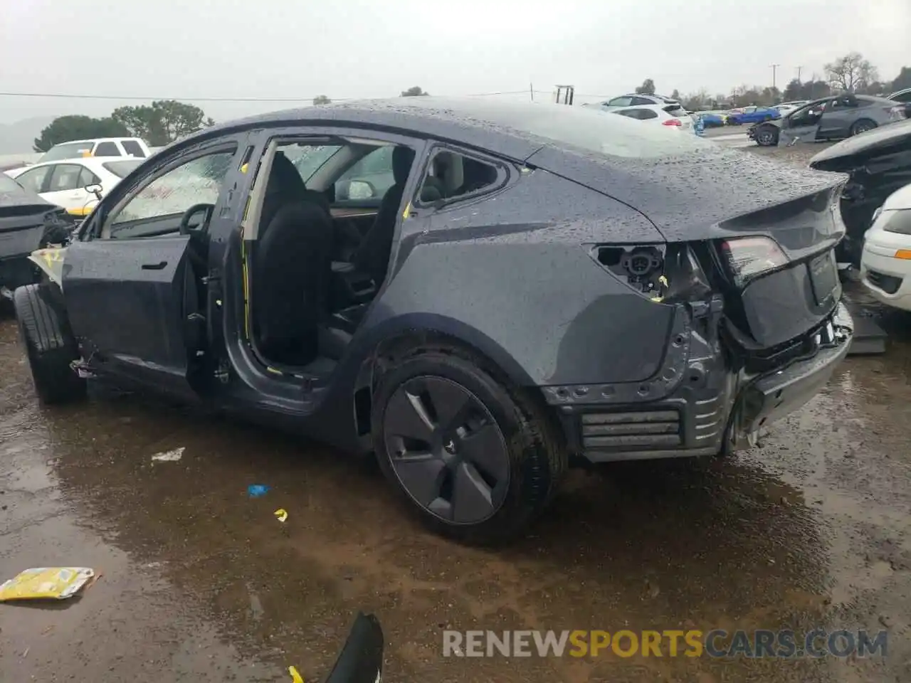 2 Photograph of a damaged car 5YJ3E1EA3PF711984 TESLA MODEL 3 2023