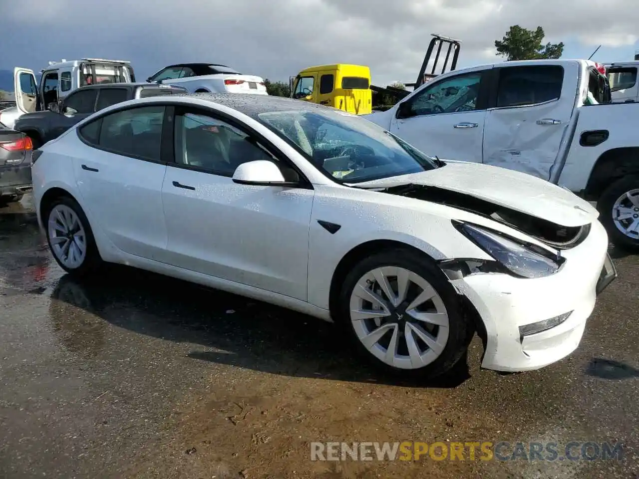 4 Фотография поврежденного автомобиля 5YJ3E1EA4PF430146 TESLA MODEL 3 2023