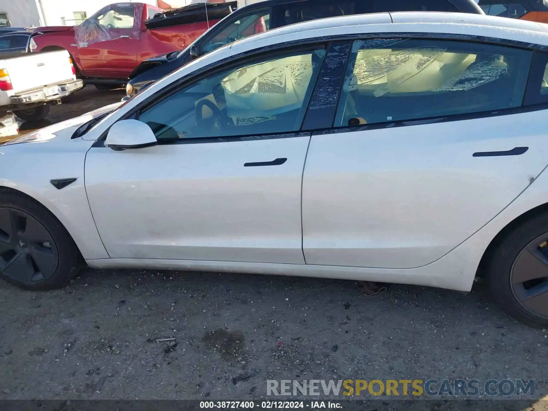 14 Photograph of a damaged car 5YJ3E1EA4PF490220 TESLA MODEL 3 2023