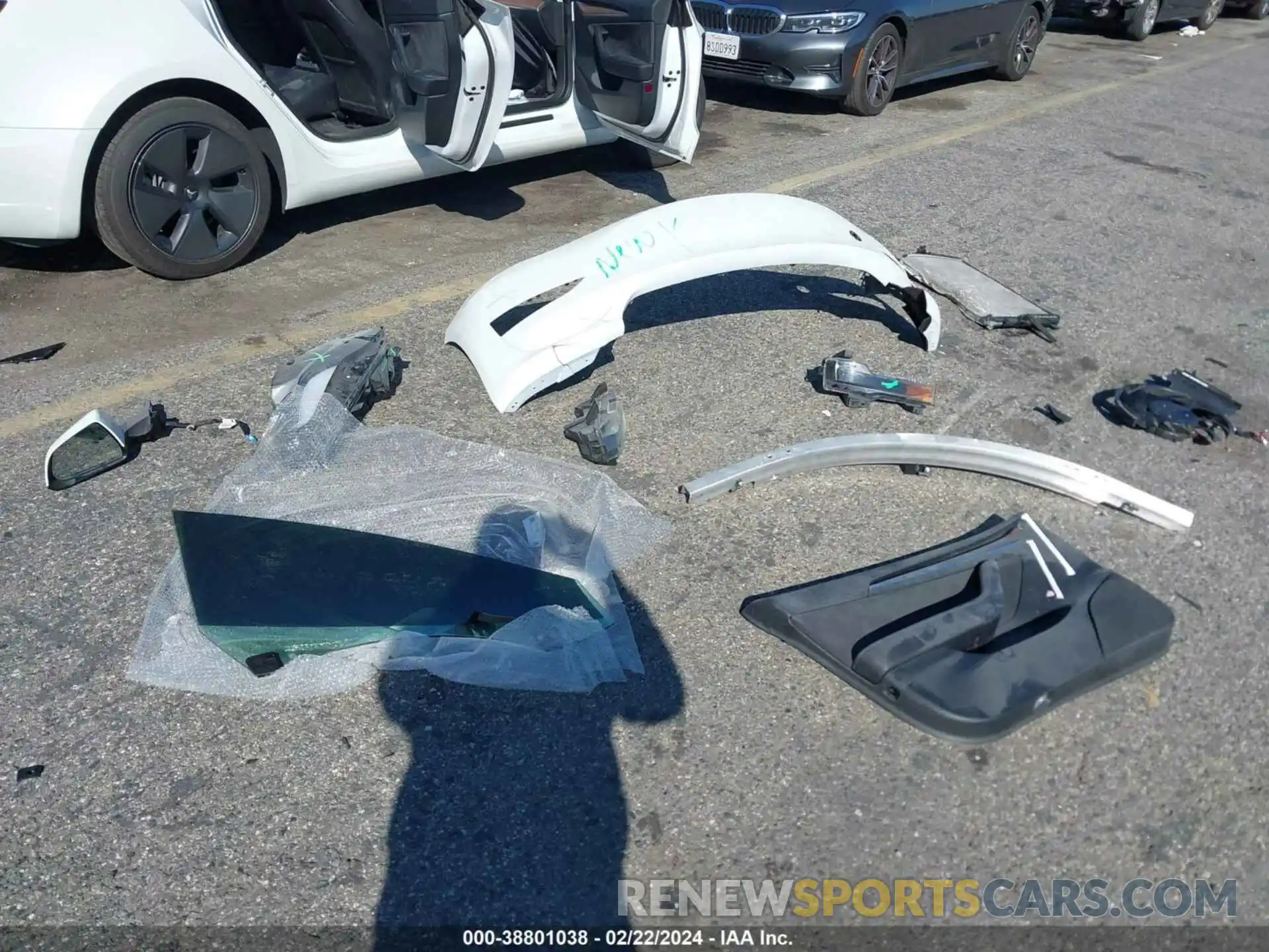 10 Фотография поврежденного автомобиля 5YJ3E1EA4PF543496 TESLA MODEL 3 2023