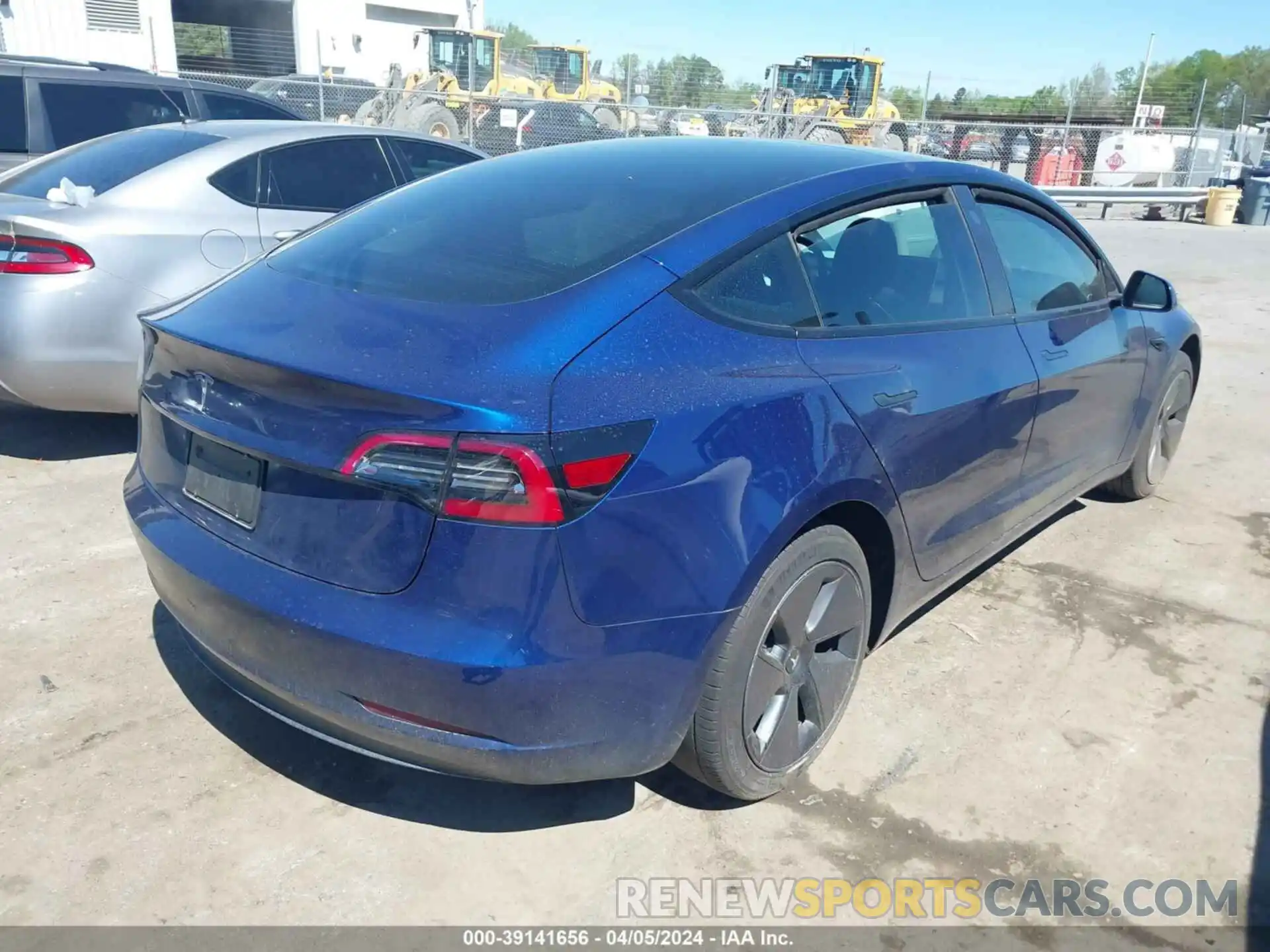 4 Фотография поврежденного автомобиля 5YJ3E1EA4PF603812 TESLA MODEL 3 2023