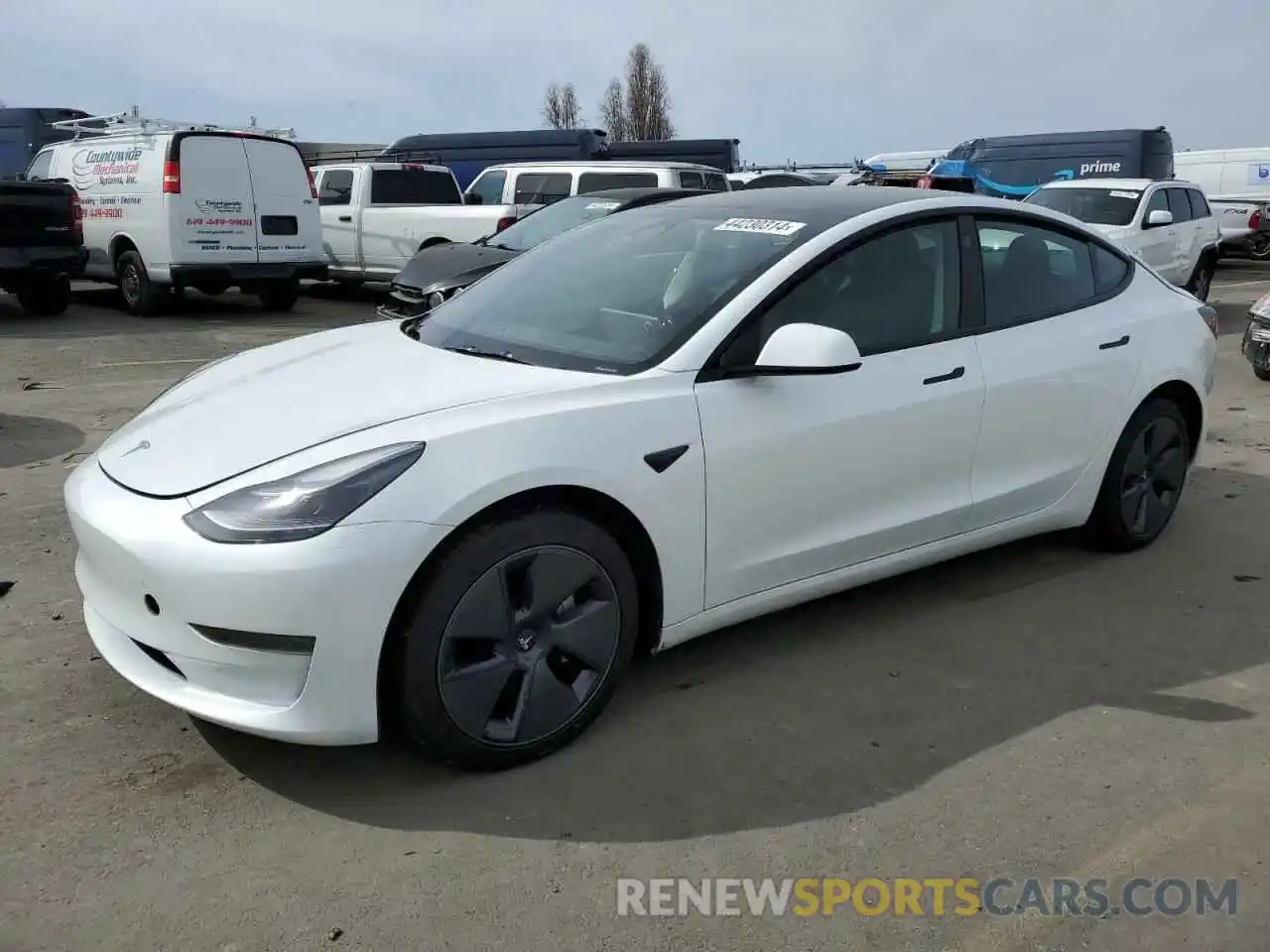 1 Photograph of a damaged car 5YJ3E1EA5PF403506 TESLA MODEL 3 2023